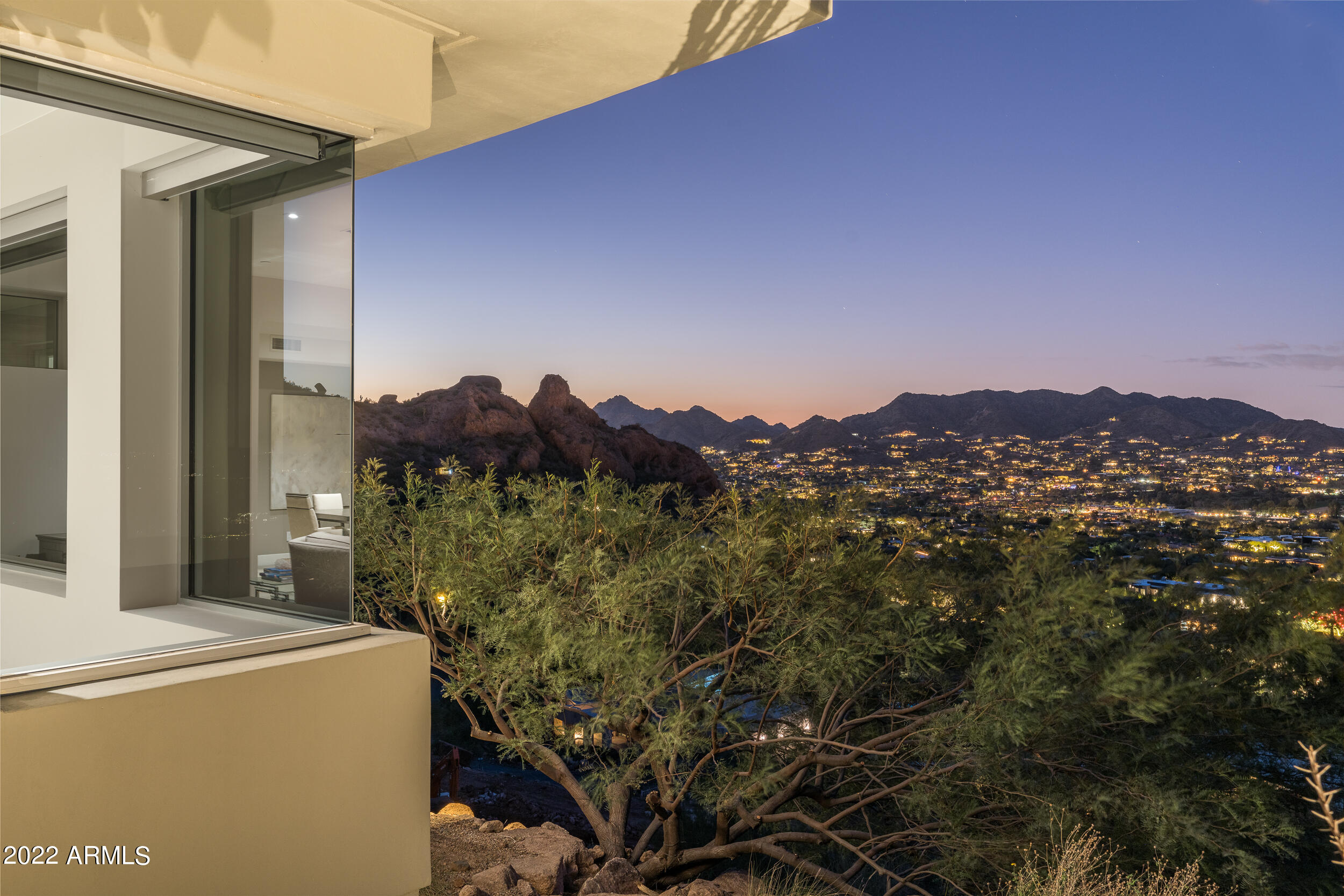 STONE CANYON EAST - Residential