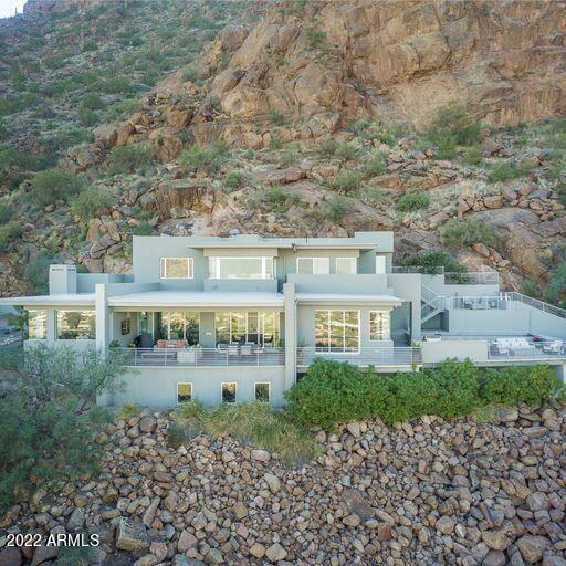 STONE CANYON EAST - Residential