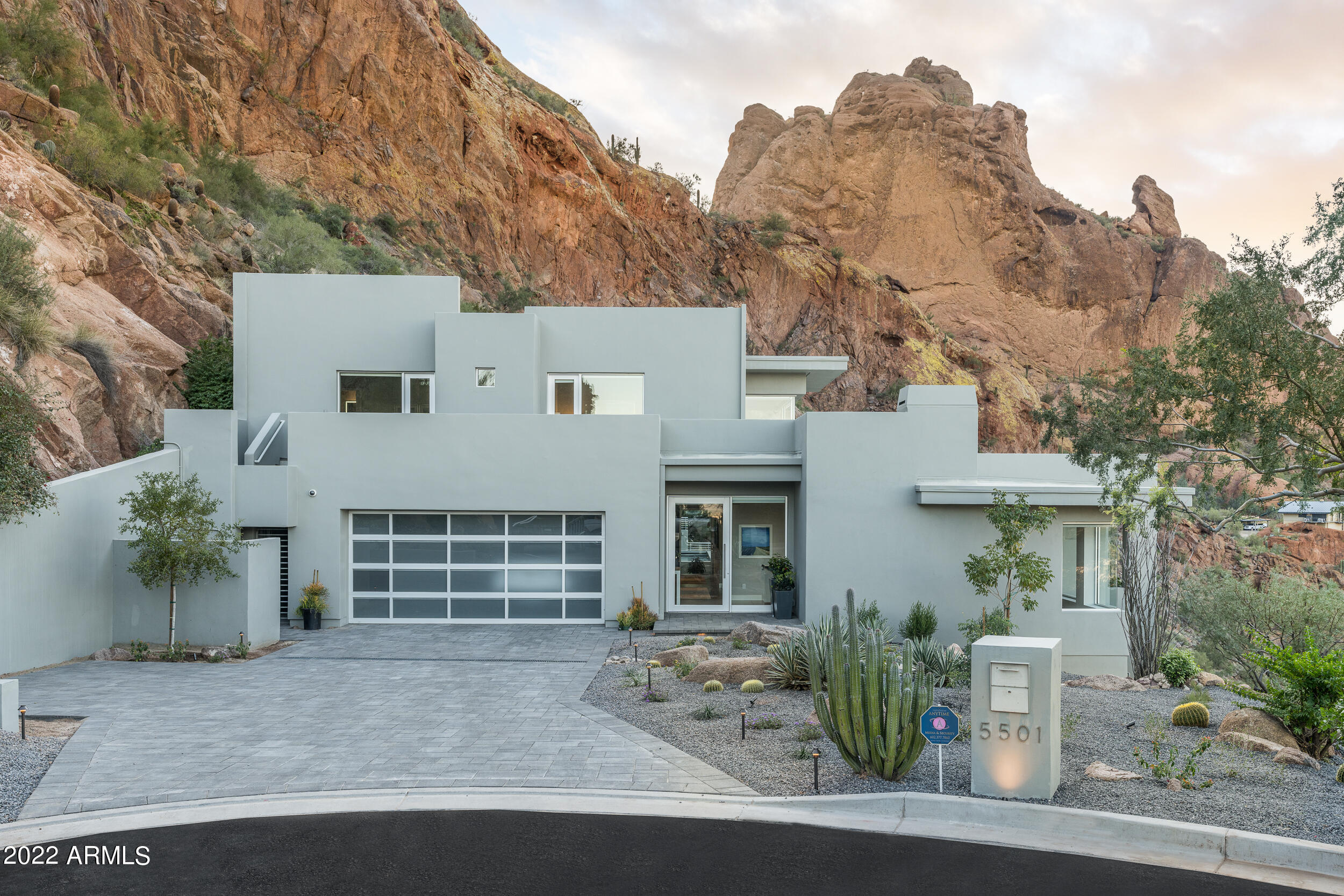 STONE CANYON EAST - Residential