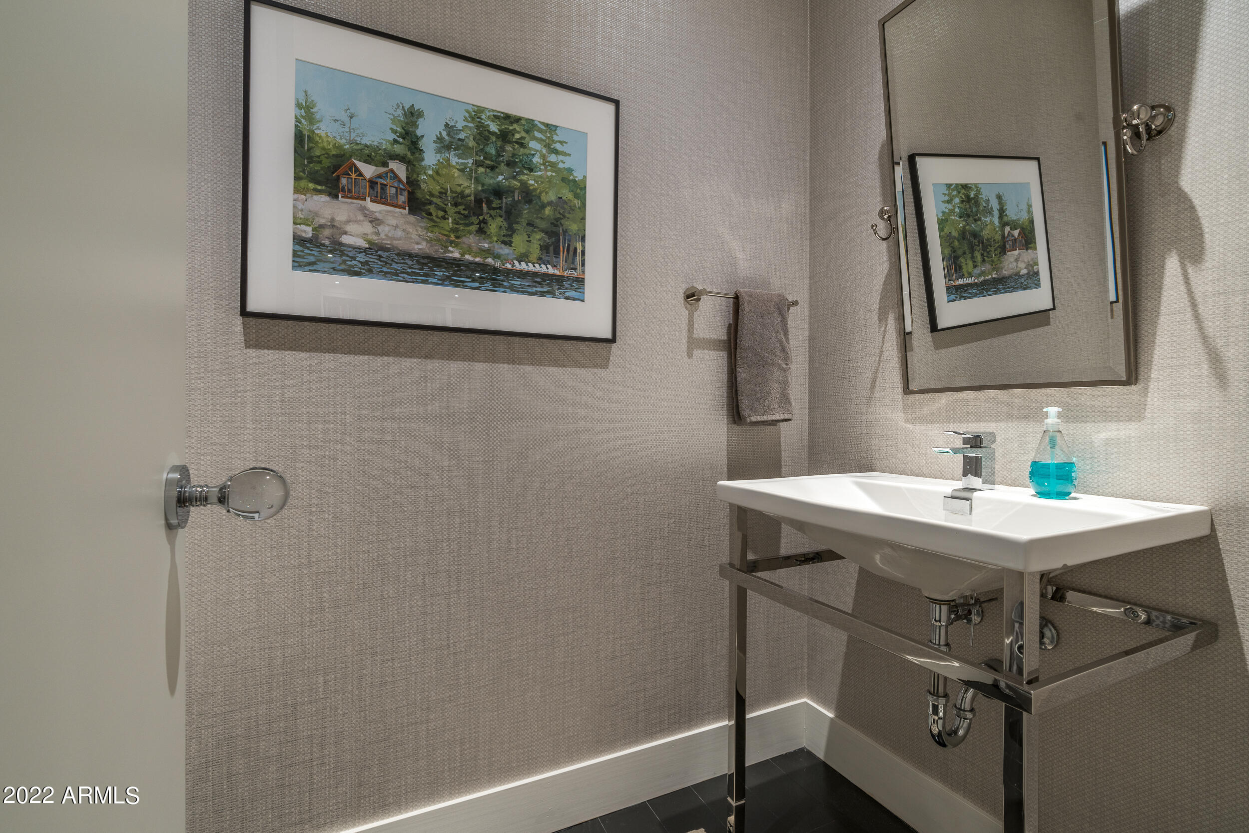 STONE CANYON EAST - Residential