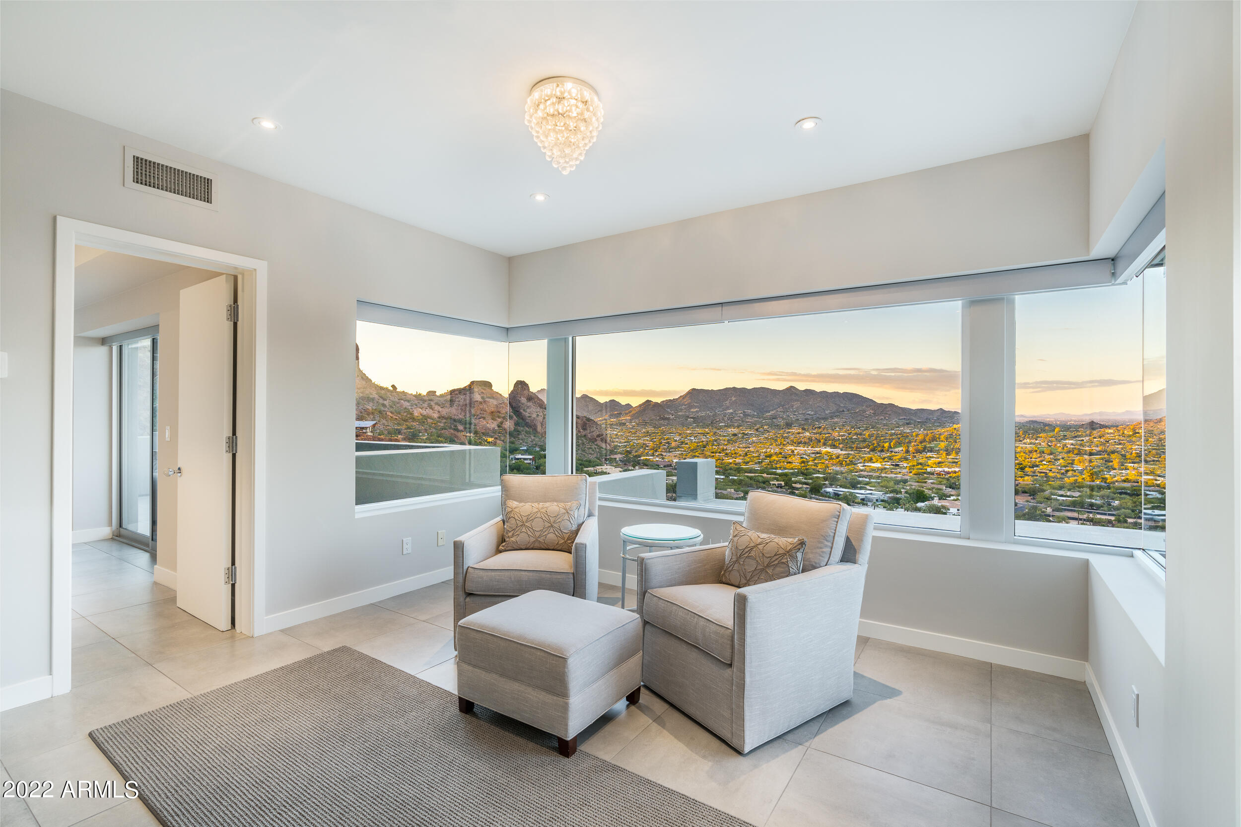 STONE CANYON EAST - Residential