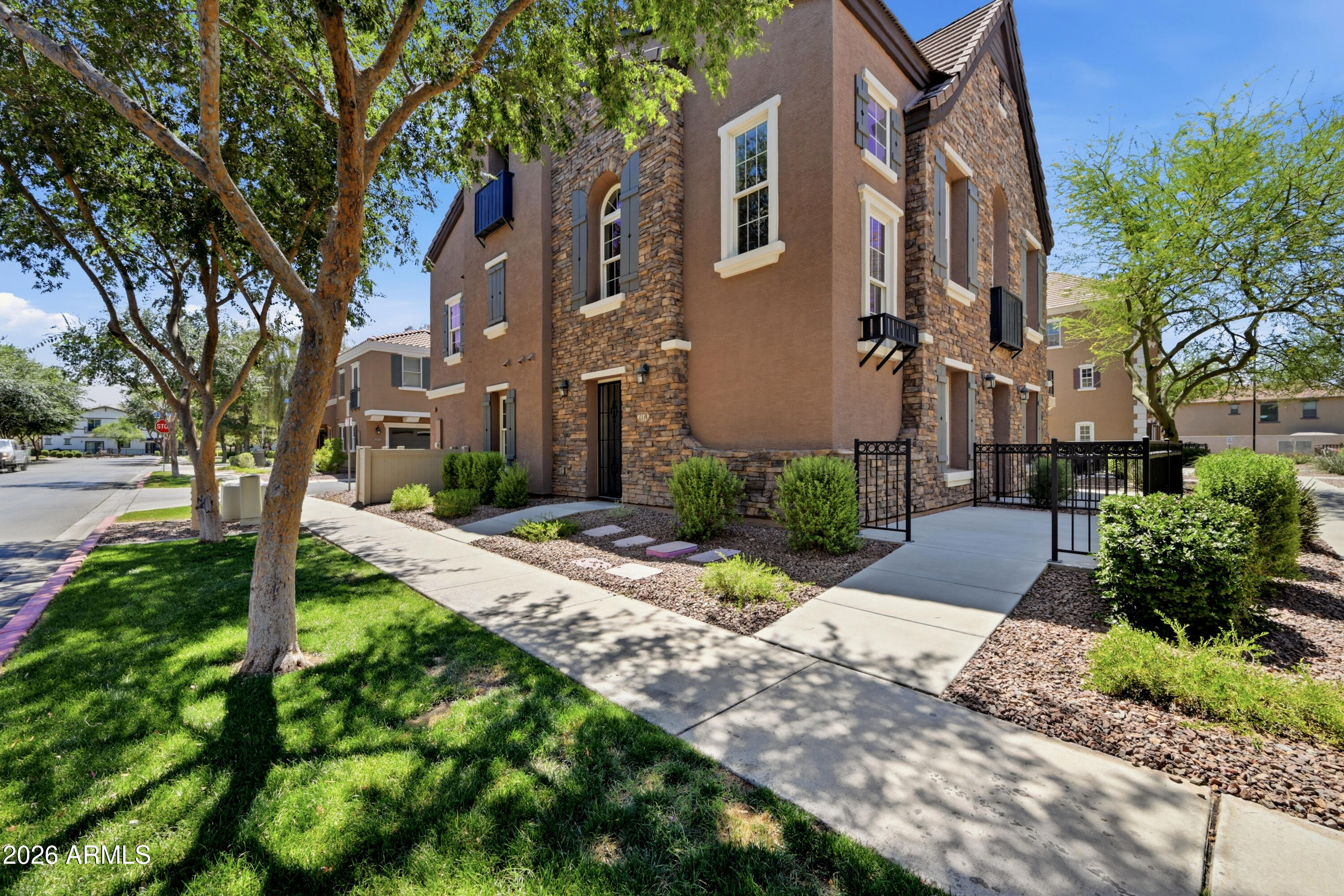 VAL VISTA CLASSIC PARCEL 1 CONDOMINIUM - Residential