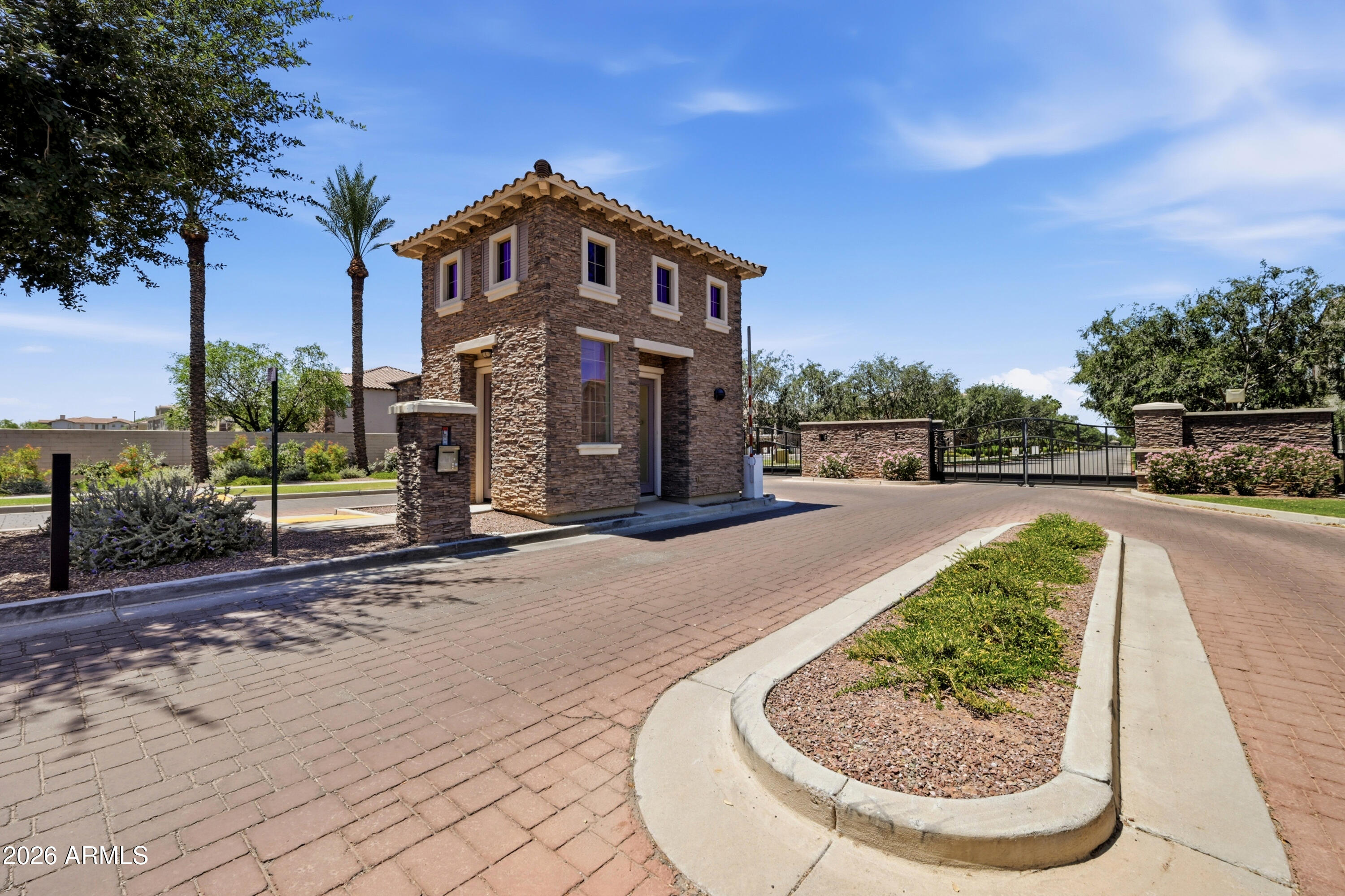 VAL VISTA CLASSIC PARCEL 1 CONDOMINIUM - Residential
