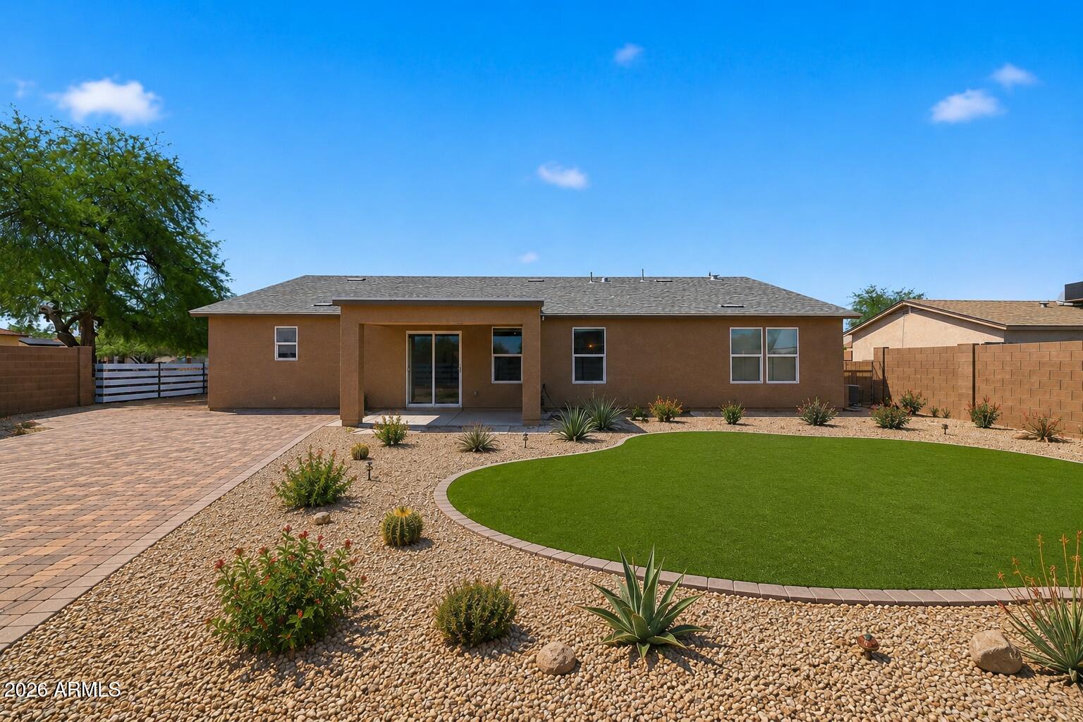 ARIZONA CITY UNIT FIFTEEN - Residential
