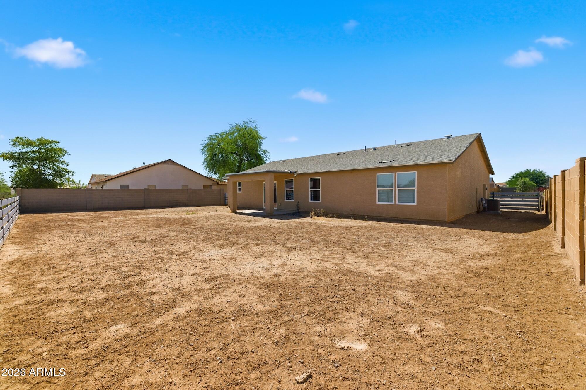 ARIZONA CITY UNIT FIFTEEN - Residential