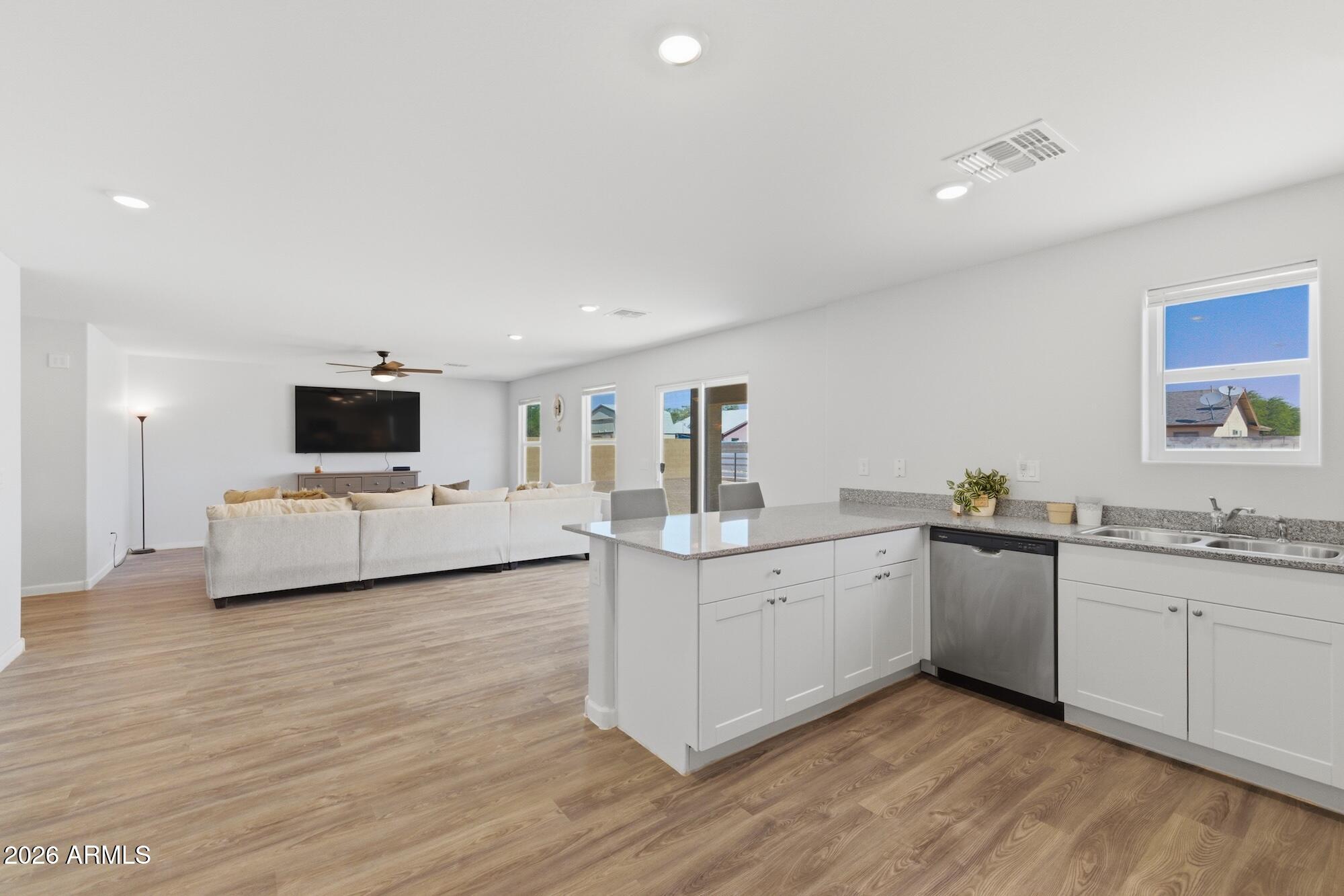 ARIZONA CITY UNIT FIFTEEN - Residential