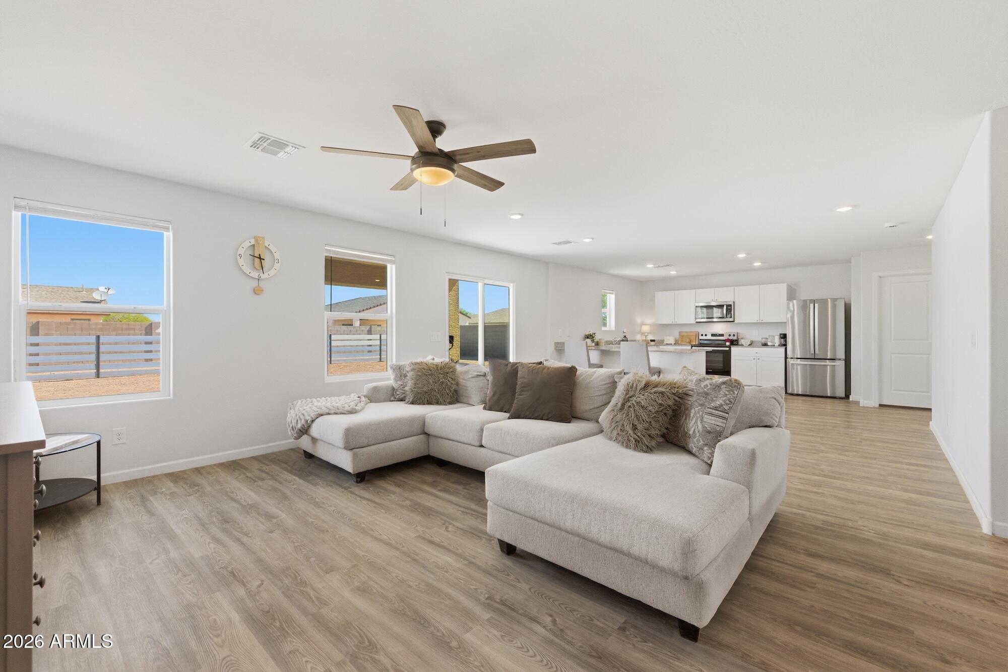 ARIZONA CITY UNIT FIFTEEN - Residential