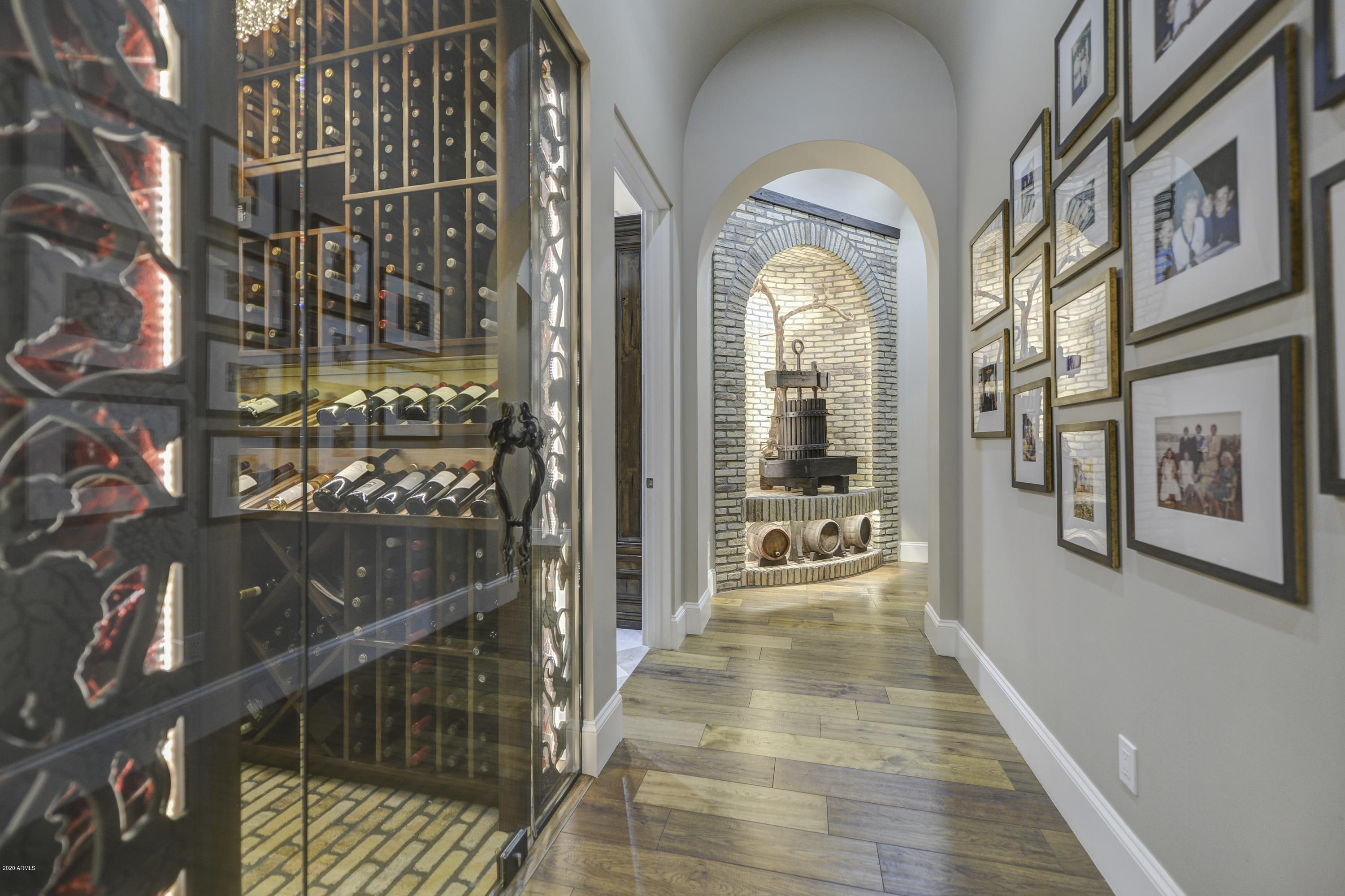 GARY ESTATES - Residential