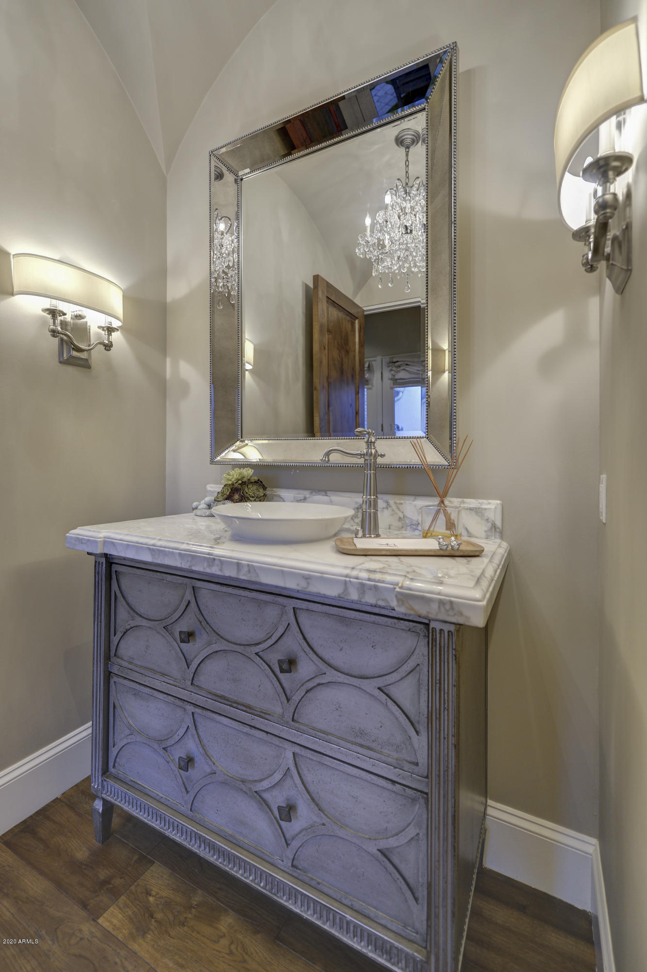 GARY ESTATES - Residential