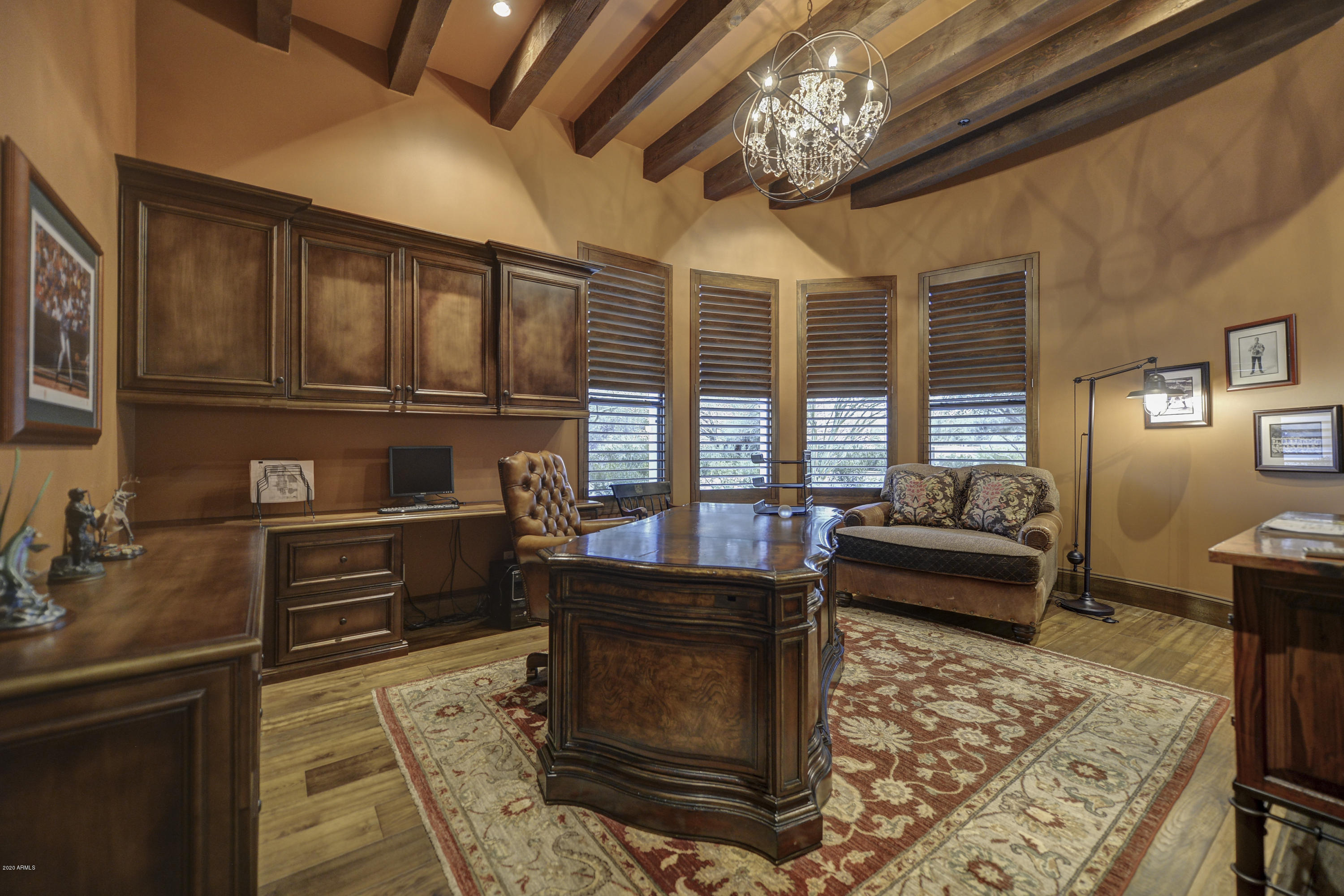 GARY ESTATES - Residential