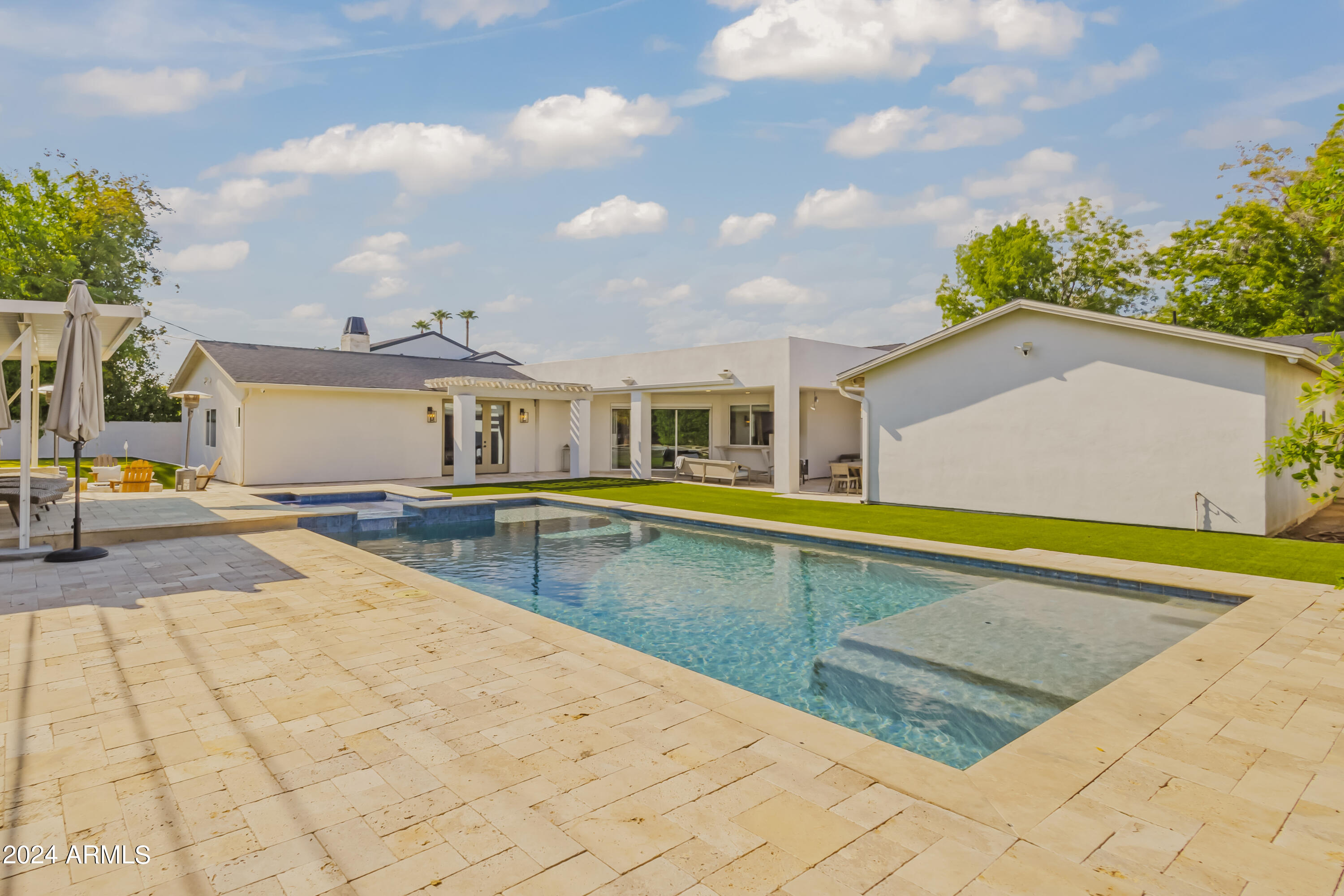 RANCHO DEL MONTE - Residential