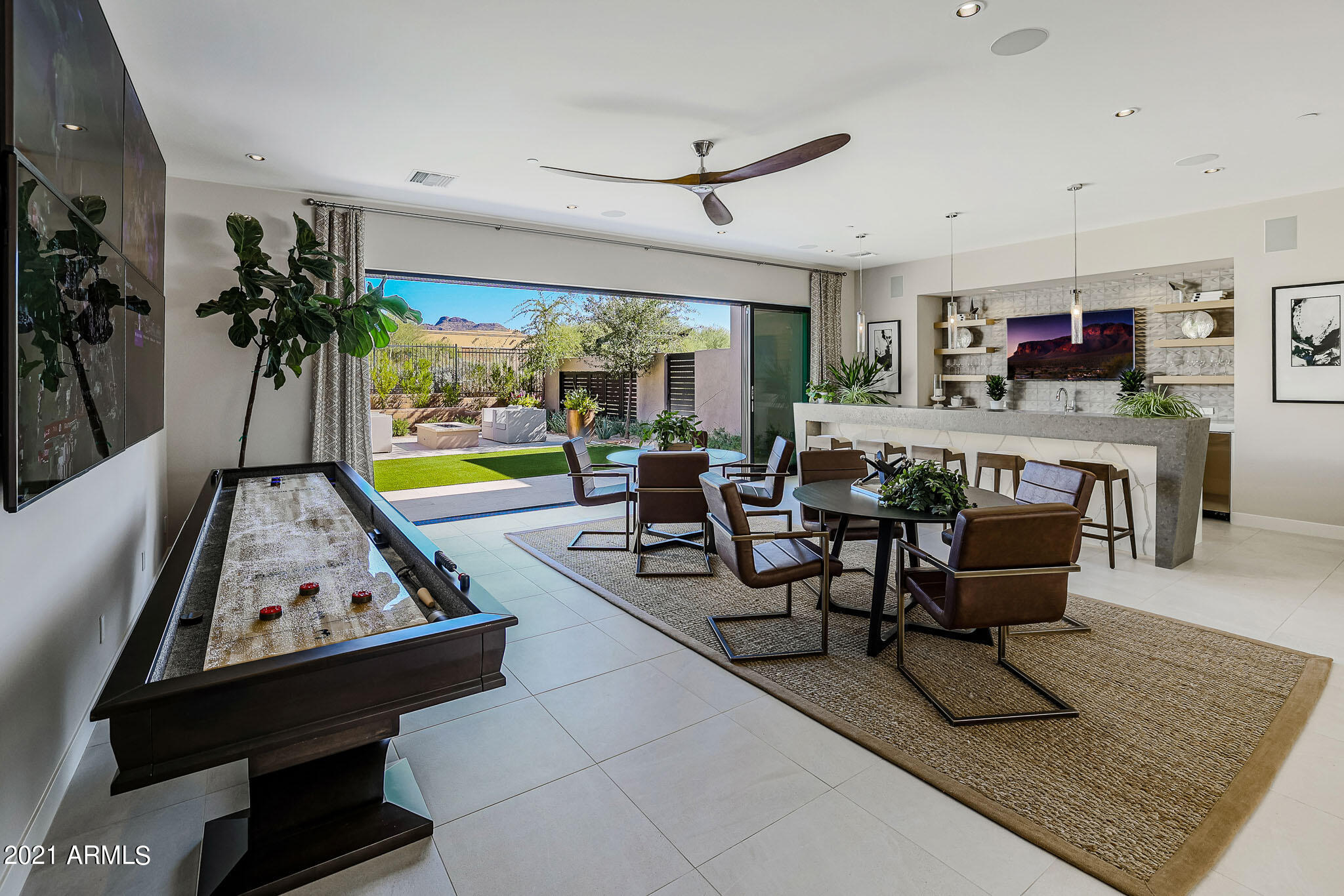 WHITE HORSE - Residential