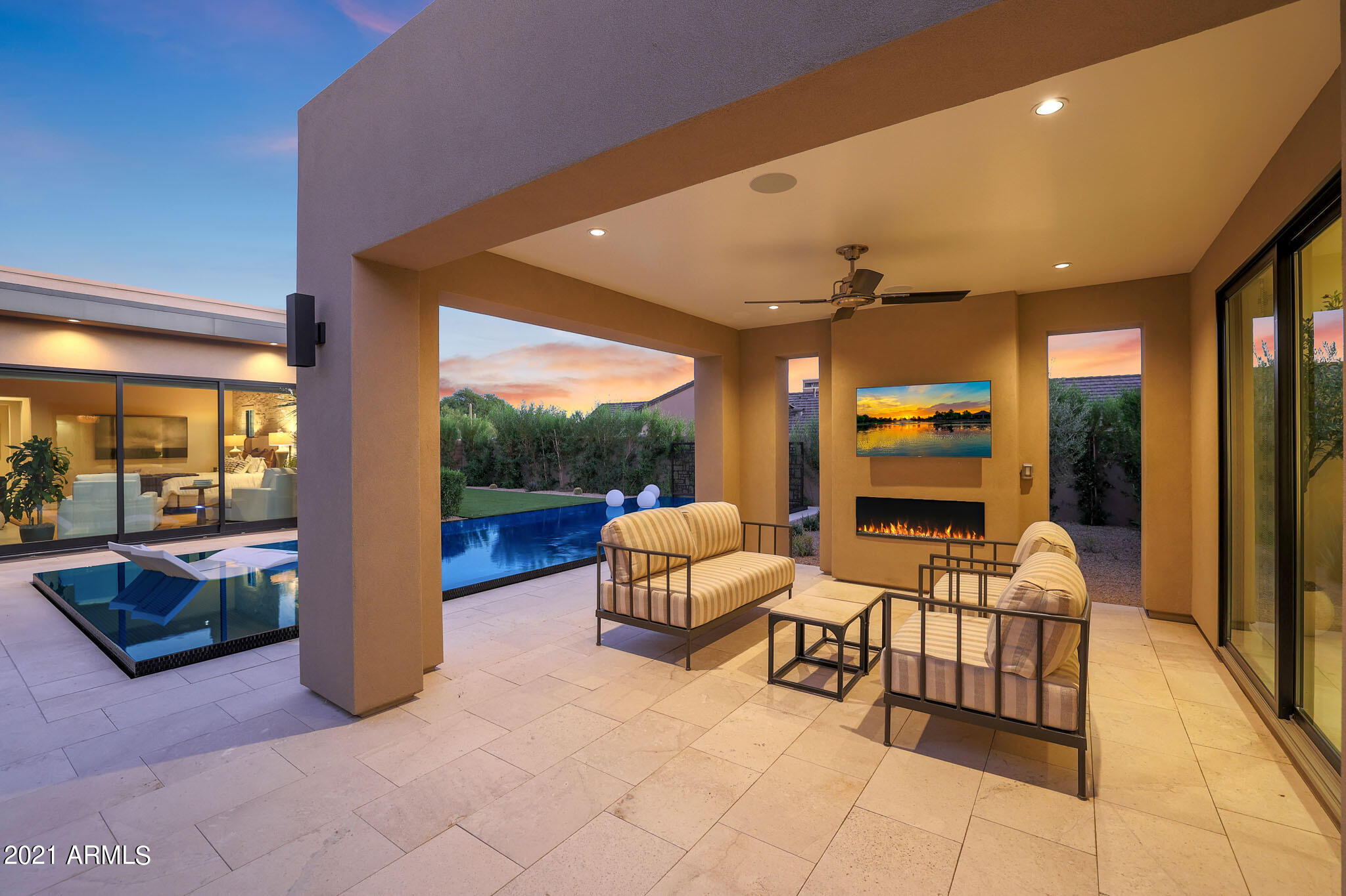 WHITE HORSE - Residential