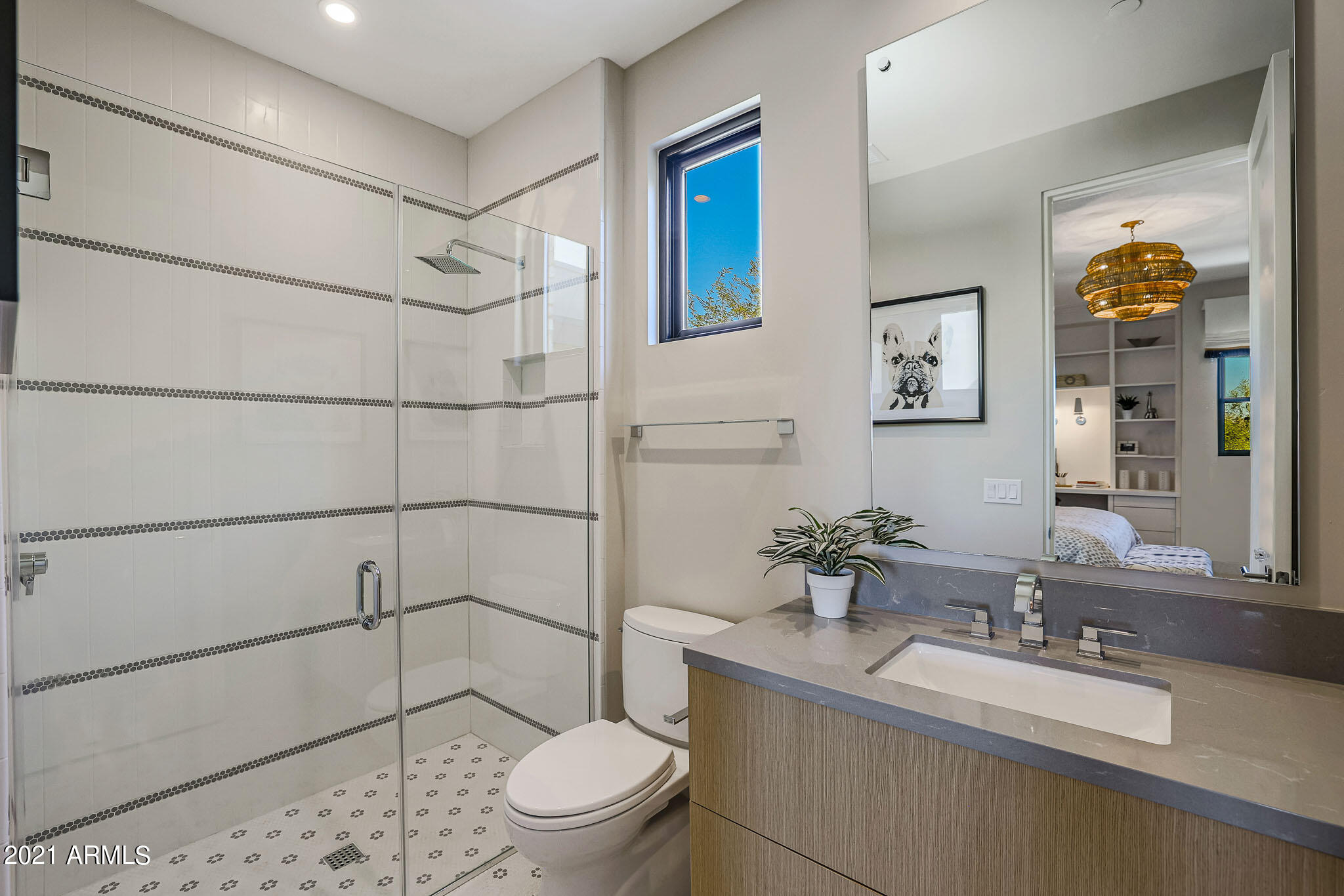 WHITE HORSE - Residential