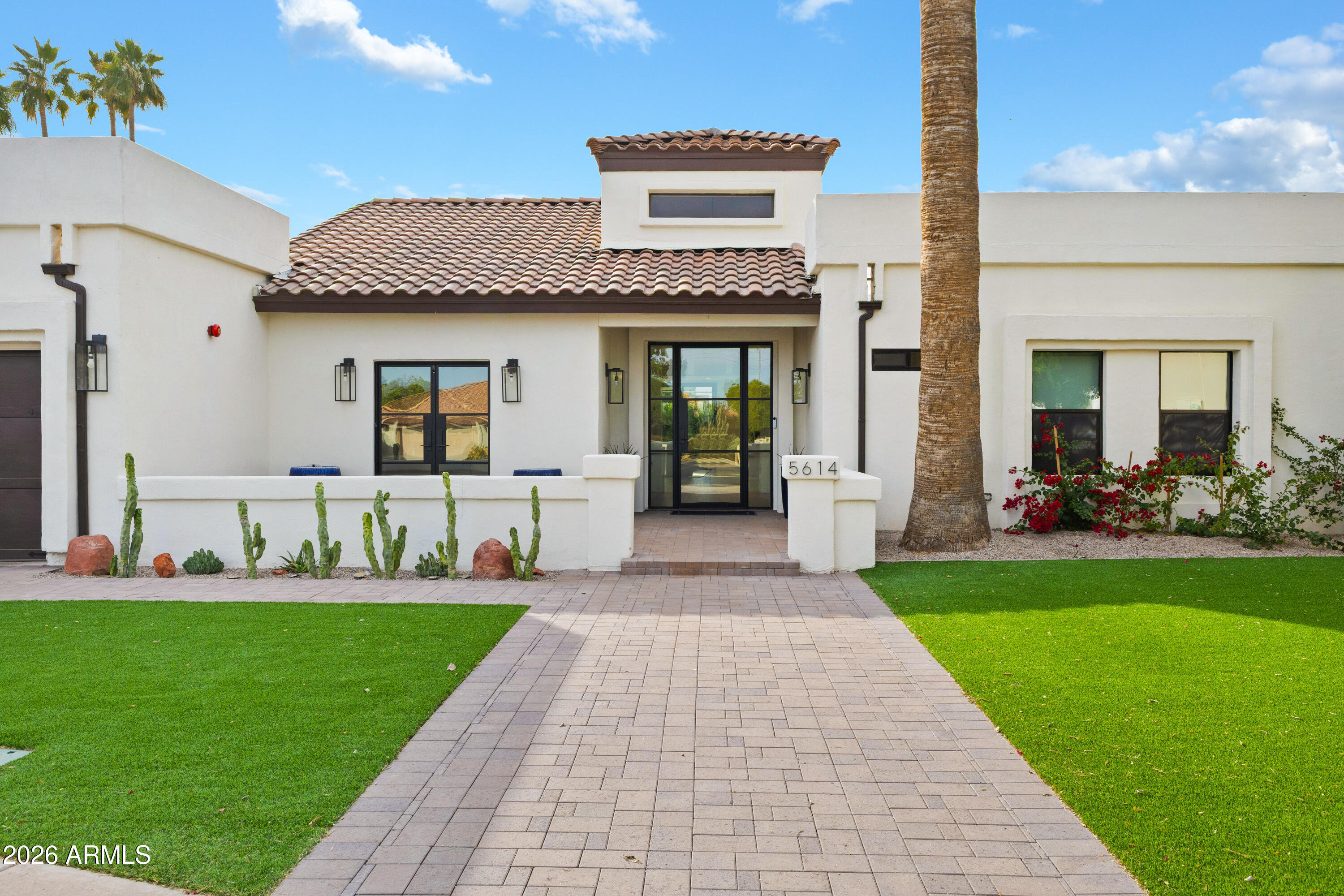 PRIVADO VILLAGE - Residential