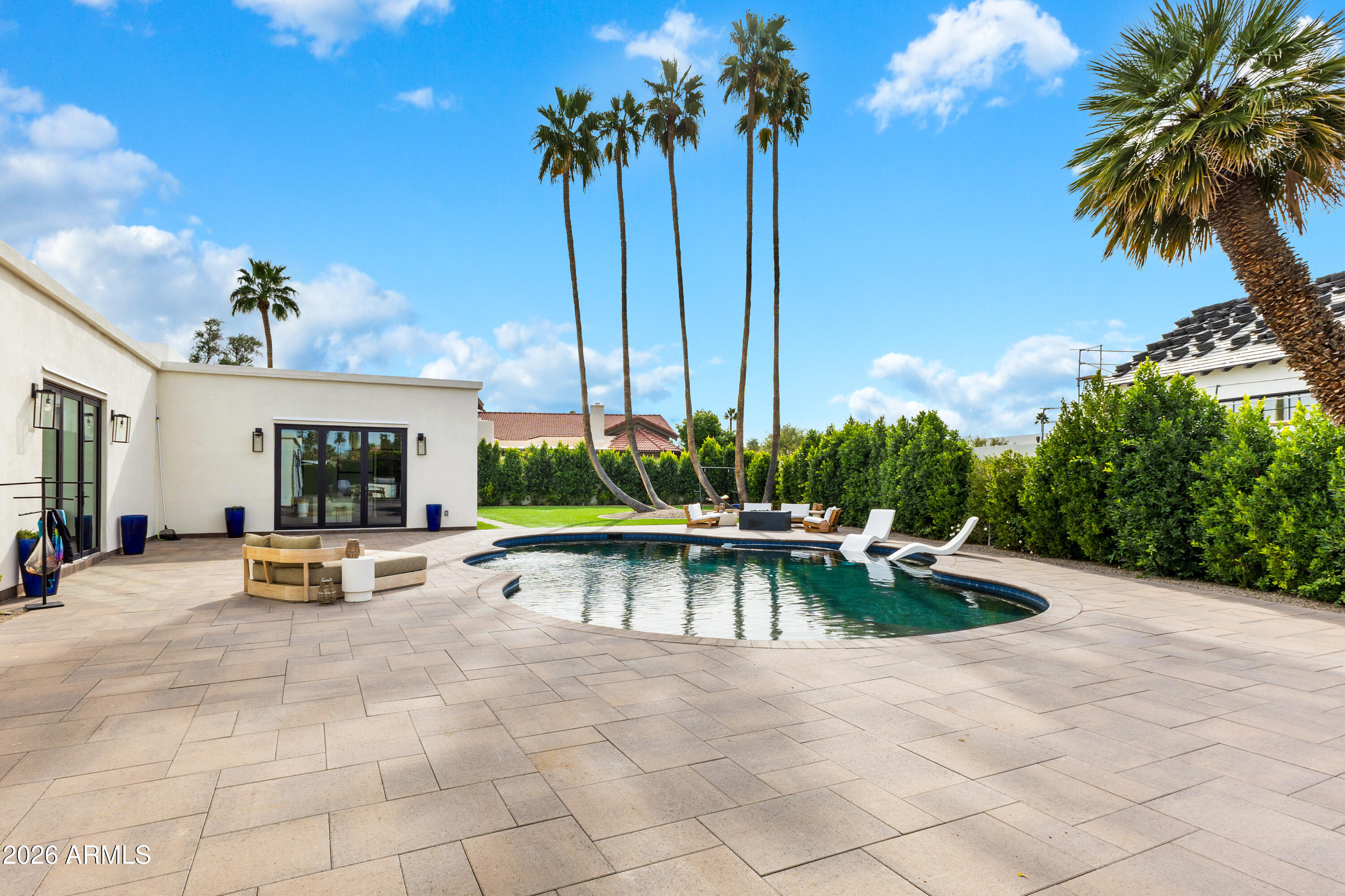 PRIVADO VILLAGE - Residential