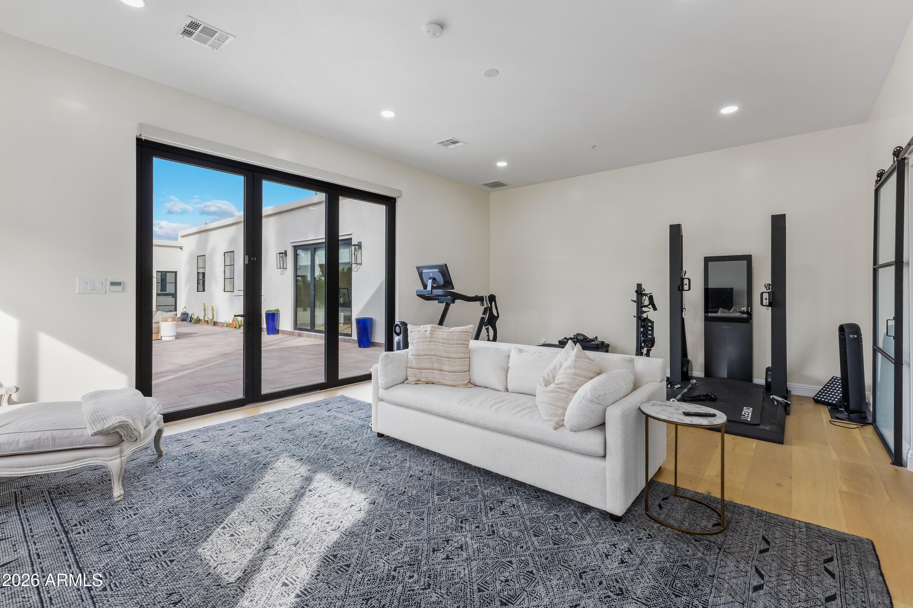 PRIVADO VILLAGE - Residential