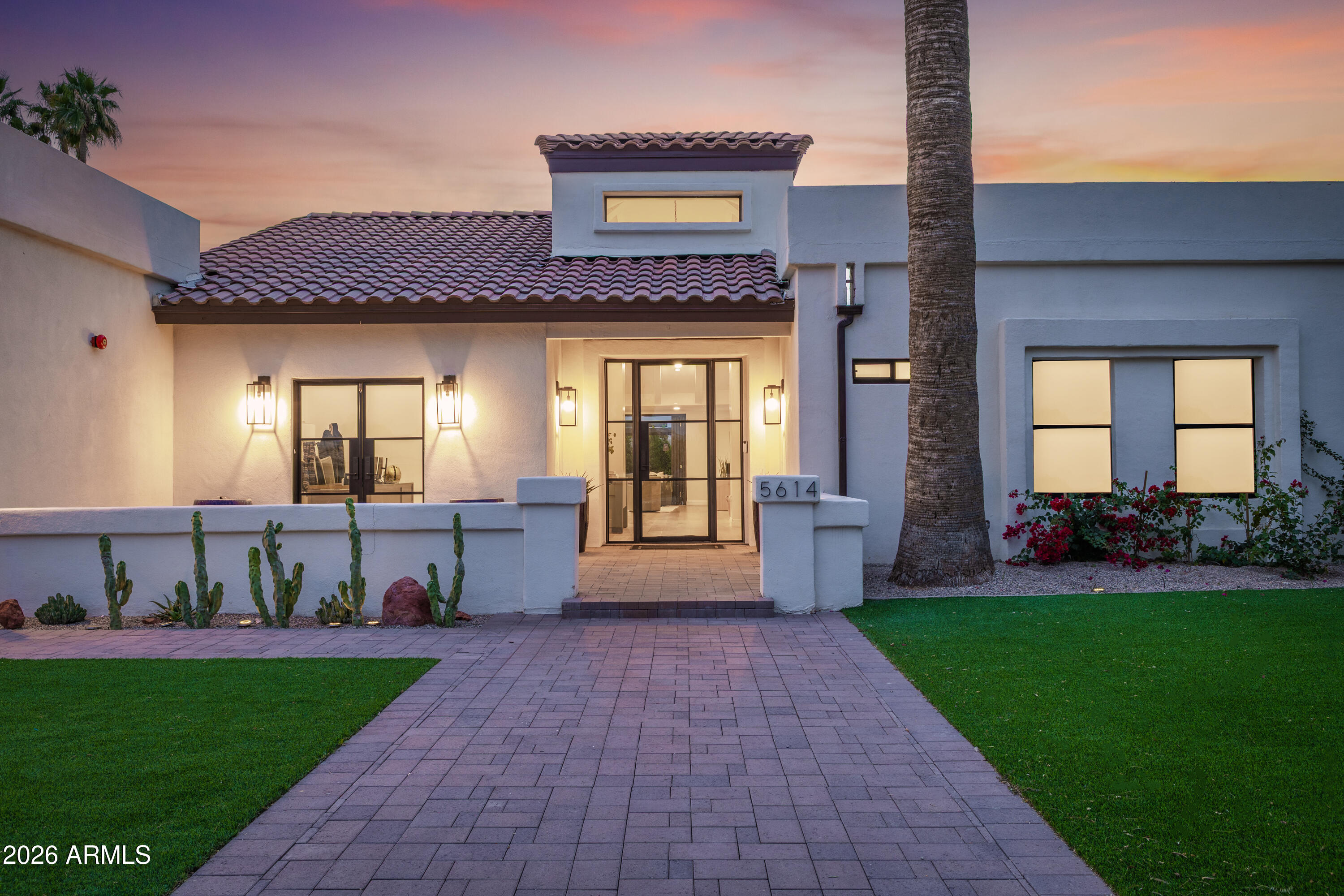PRIVADO VILLAGE - Residential