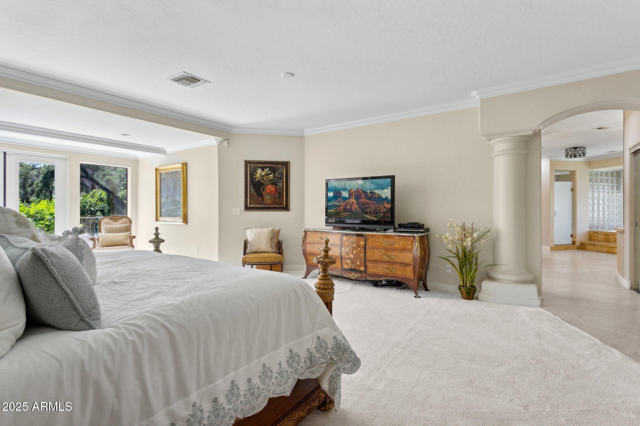 LA PLACE UNIT 1 - Residential