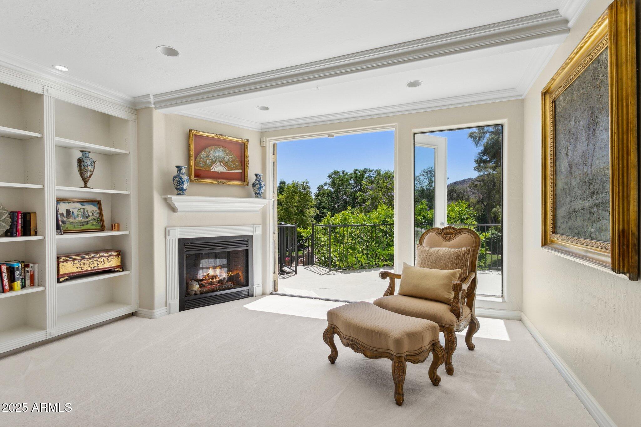 LA PLACE UNIT 1 - Residential