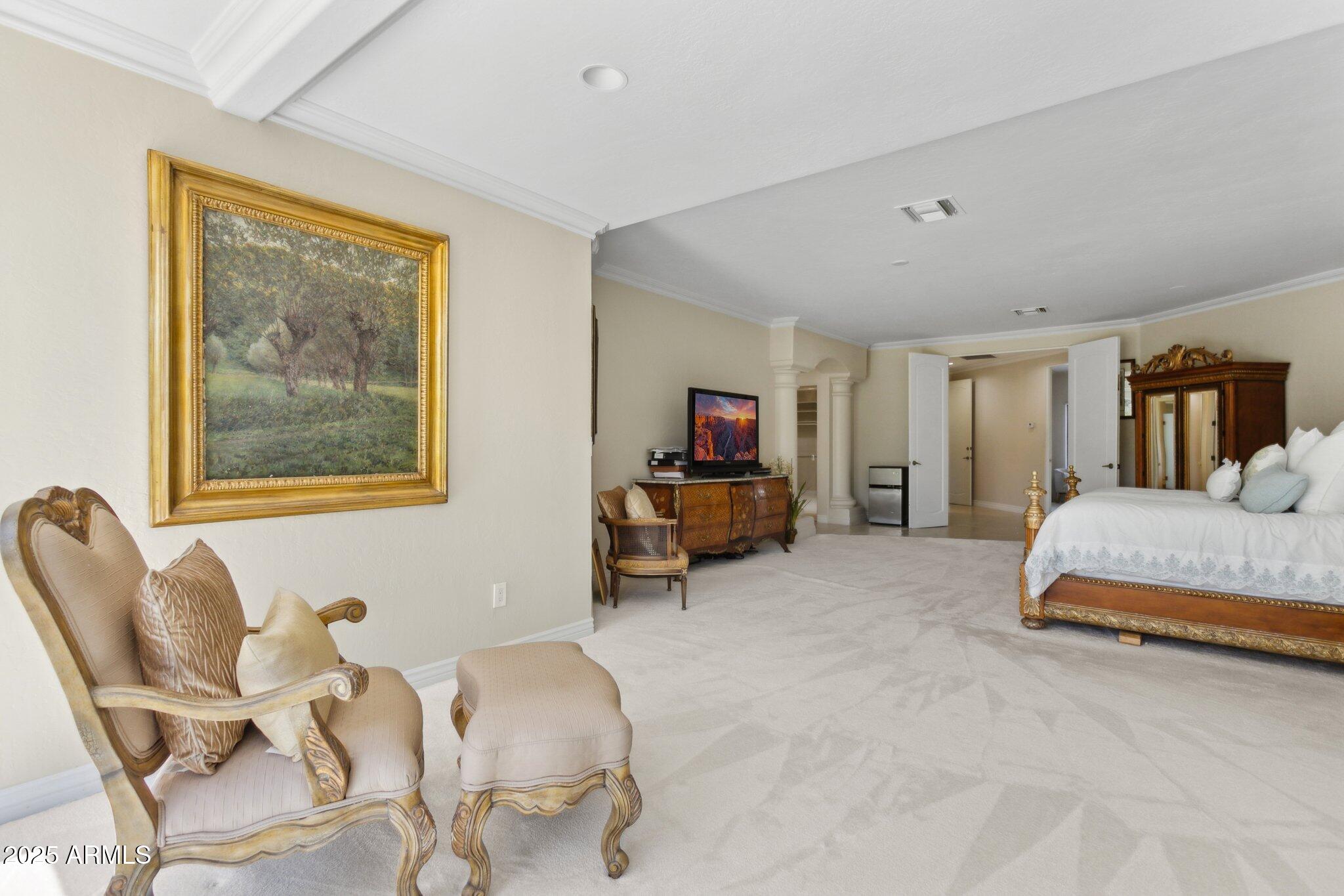 LA PLACE UNIT 1 - Residential