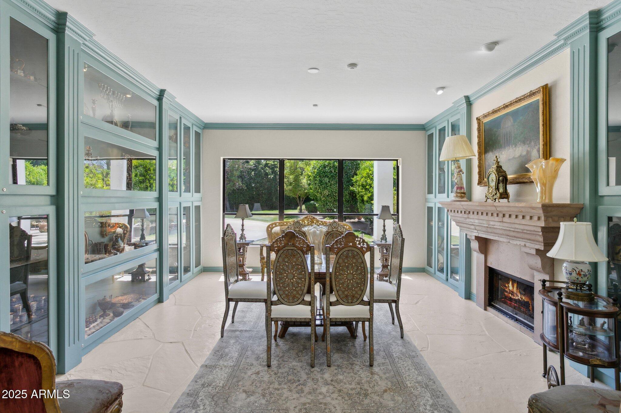 LA PLACE UNIT 1 - Residential