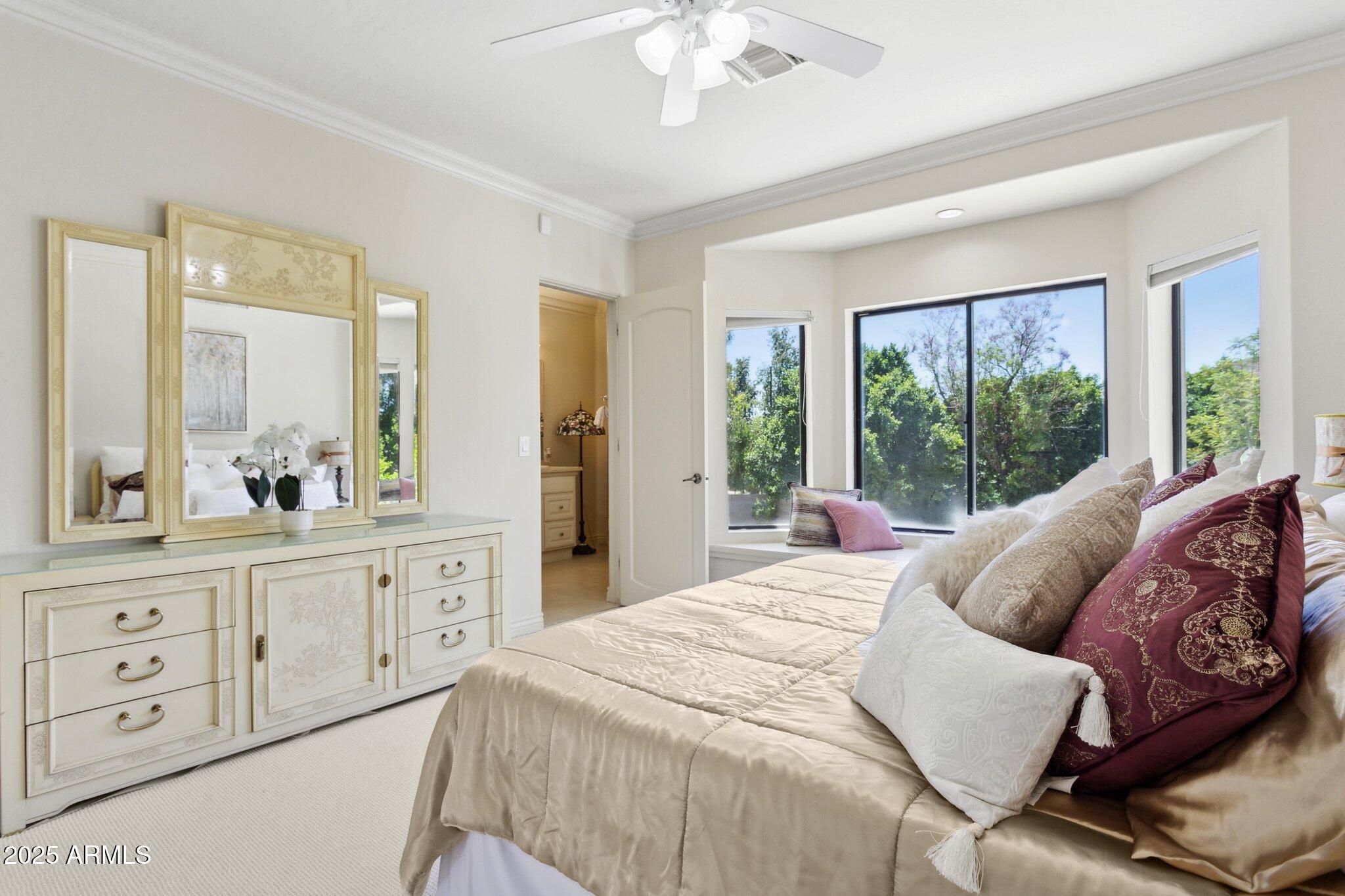 LA PLACE UNIT 1 - Residential
