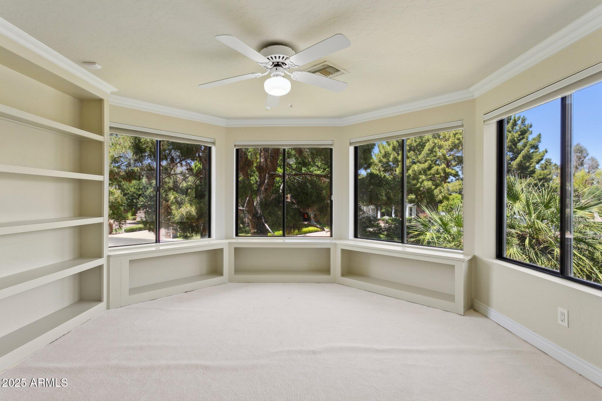 LA PLACE UNIT 1 - Residential