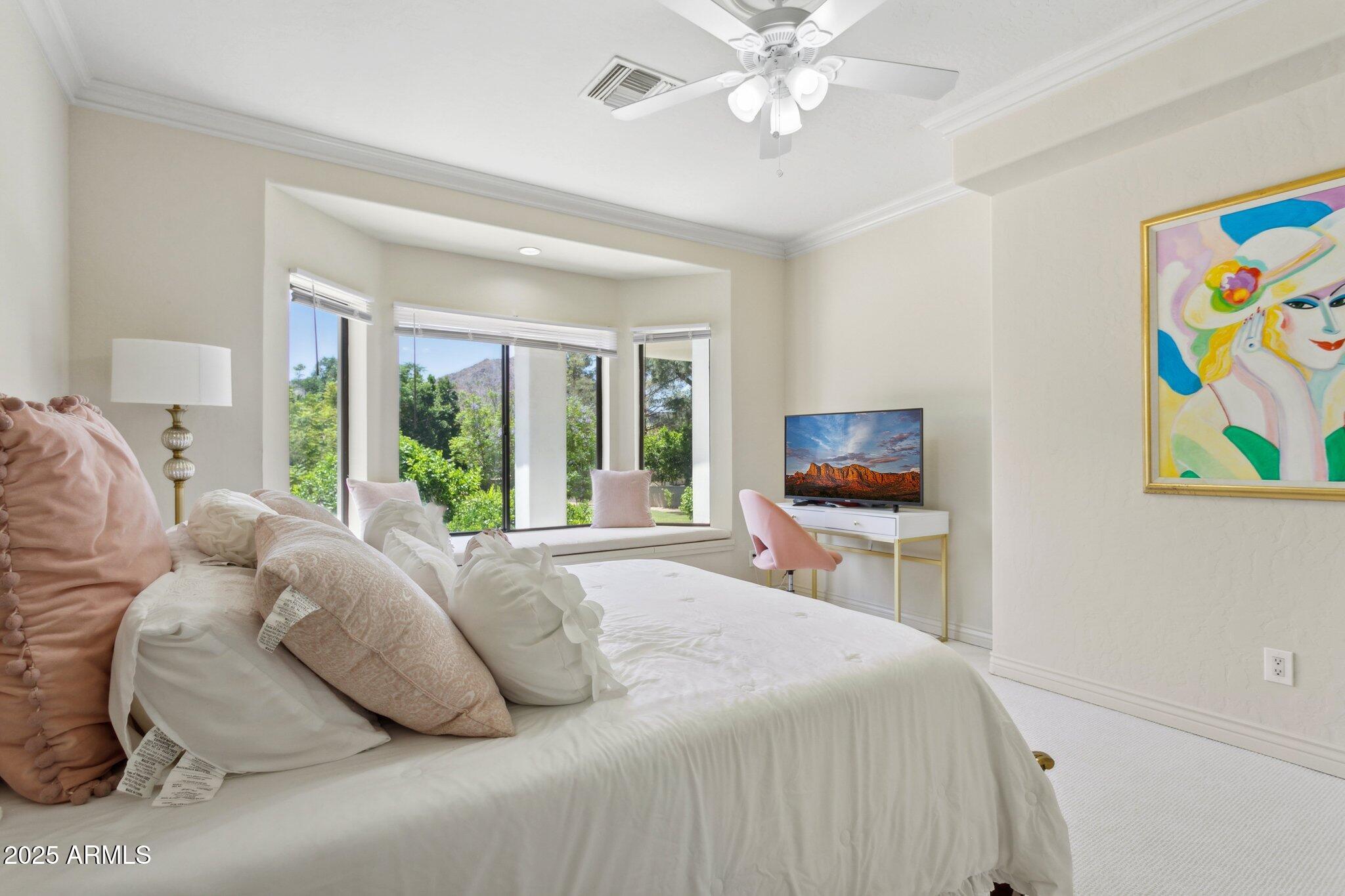 LA PLACE UNIT 1 - Residential