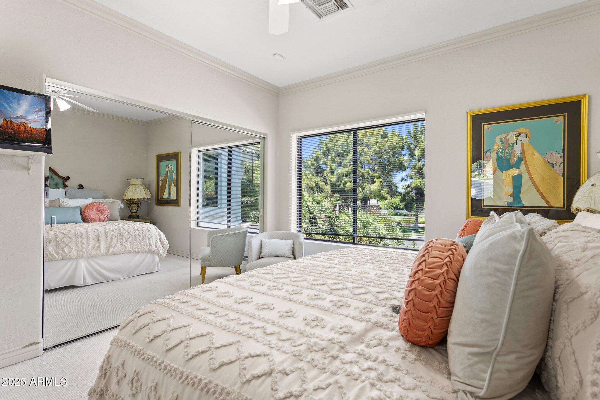 LA PLACE UNIT 1 - Residential