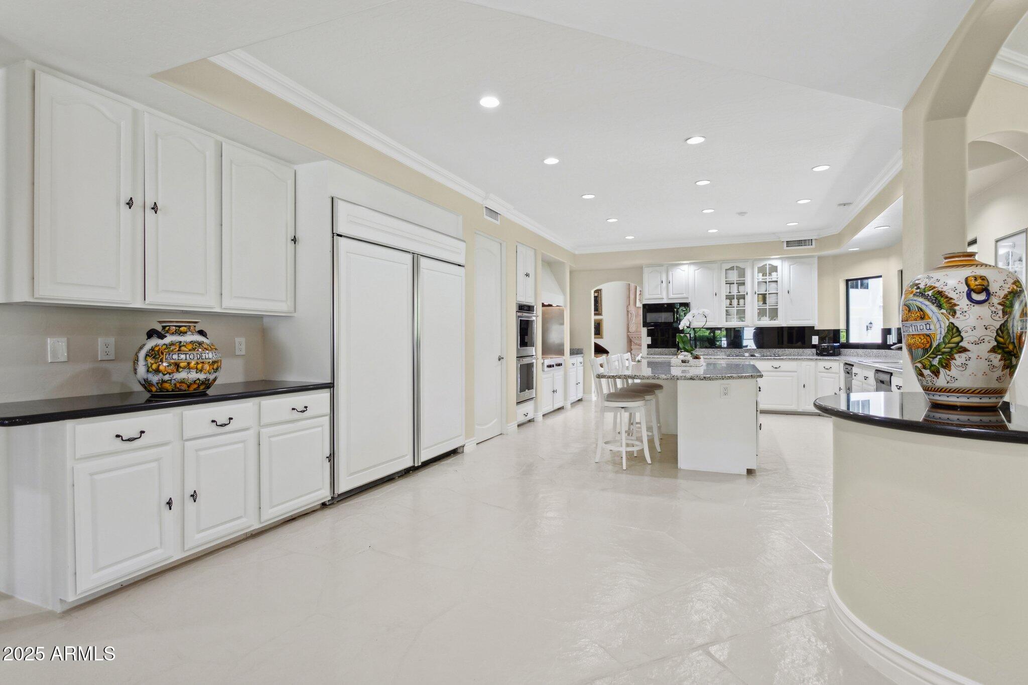 LA PLACE UNIT 1 - Residential