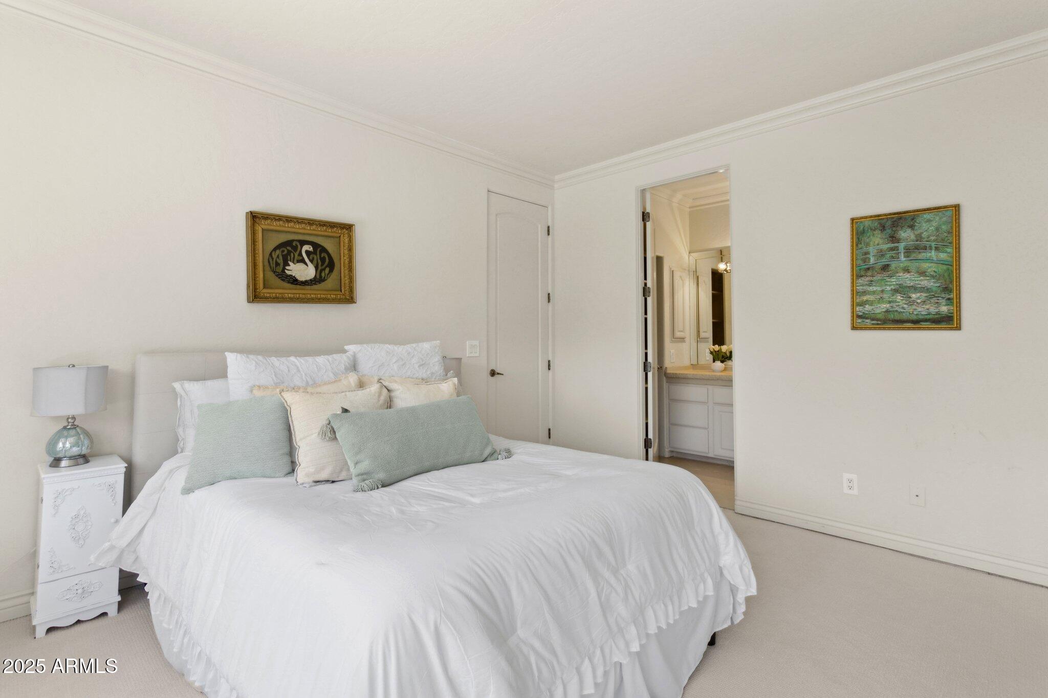 LA PLACE UNIT 1 - Residential