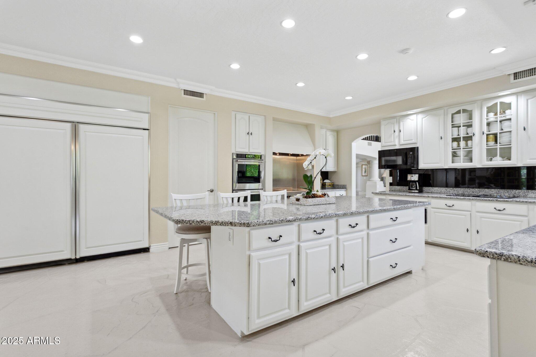 LA PLACE UNIT 1 - Residential