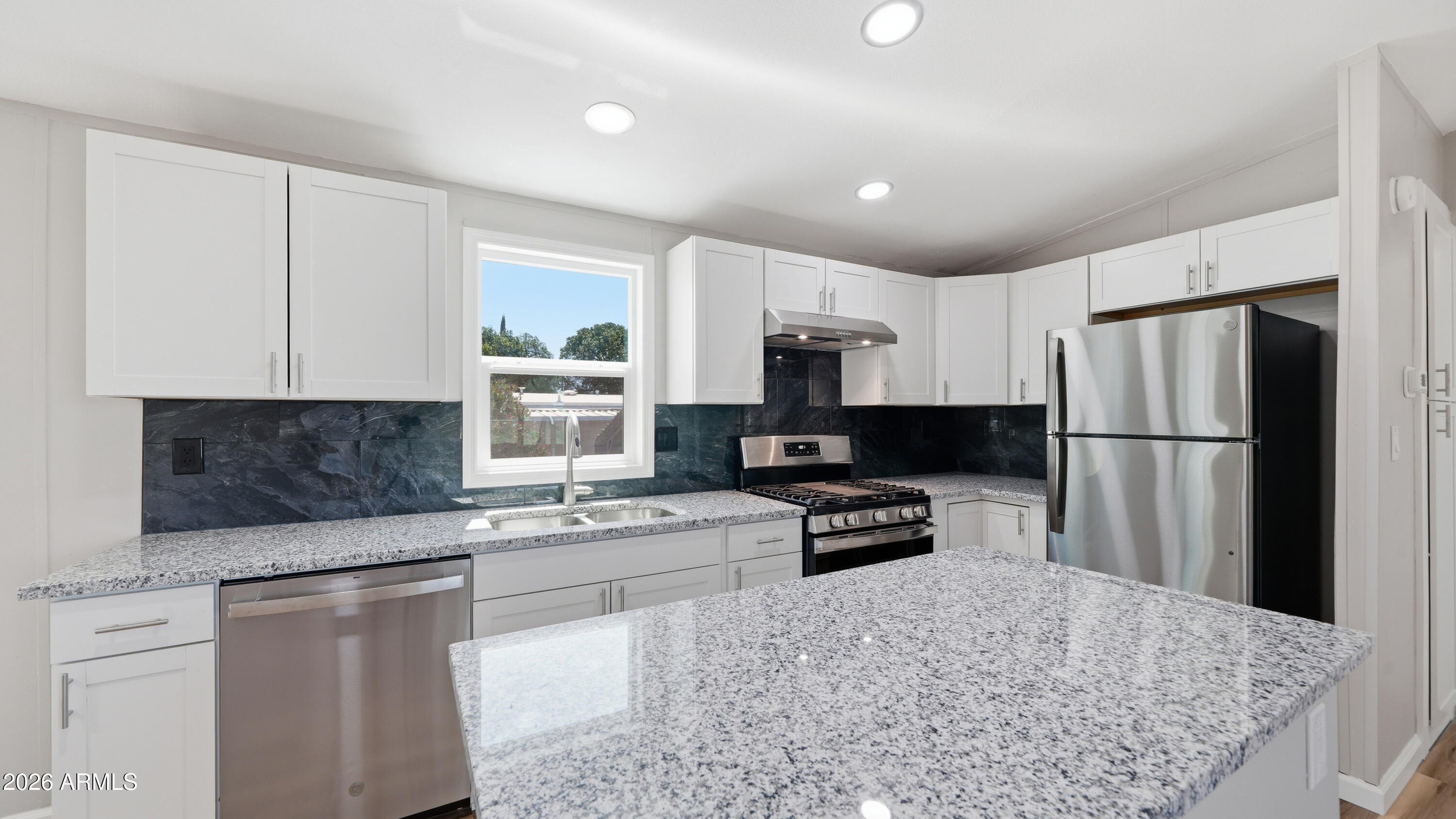 WHETSTONE MESA ESTATES 5 - Residential