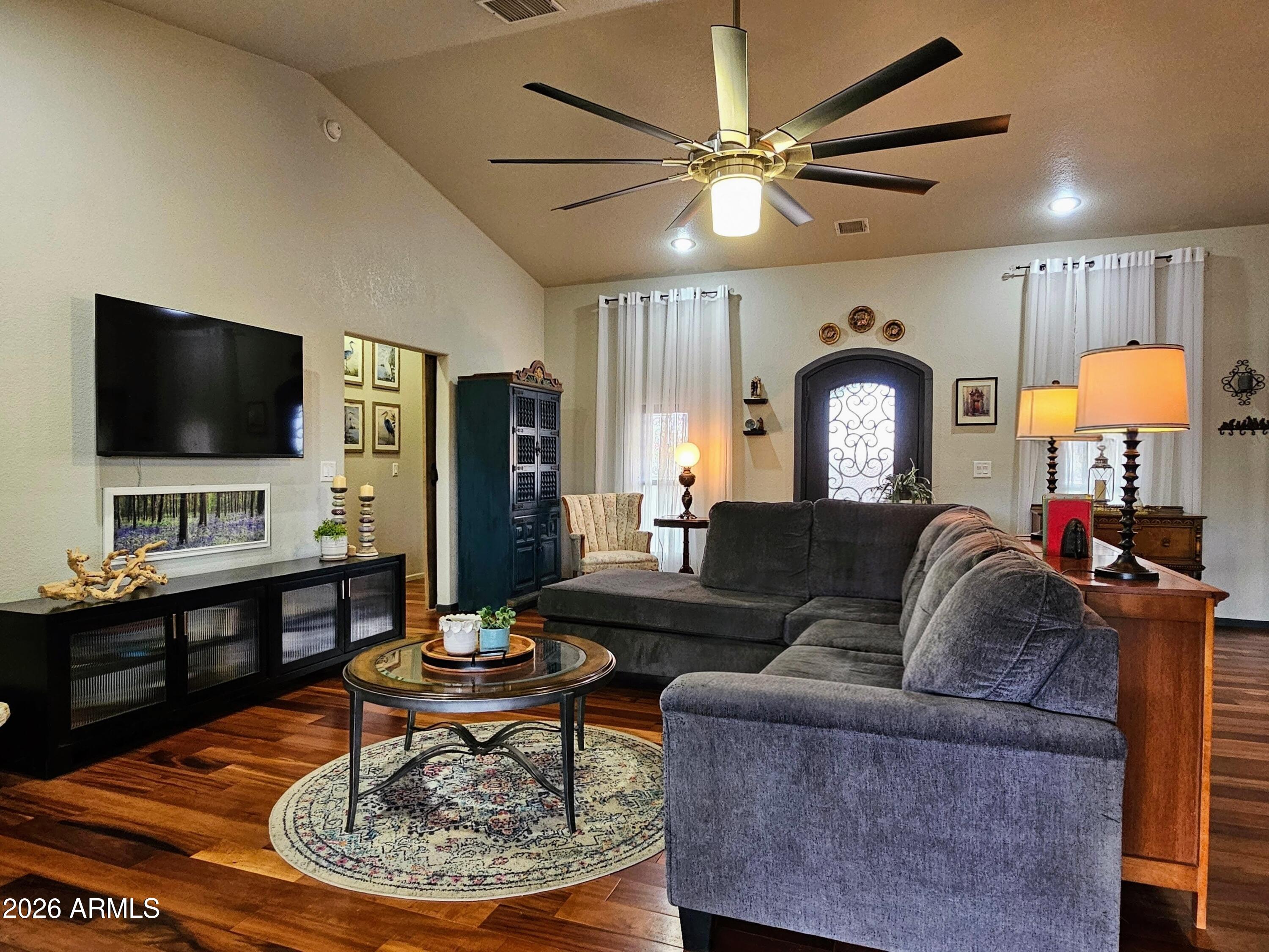 RANCHOS CARMELA ESTATES PHASE 3 - Residential