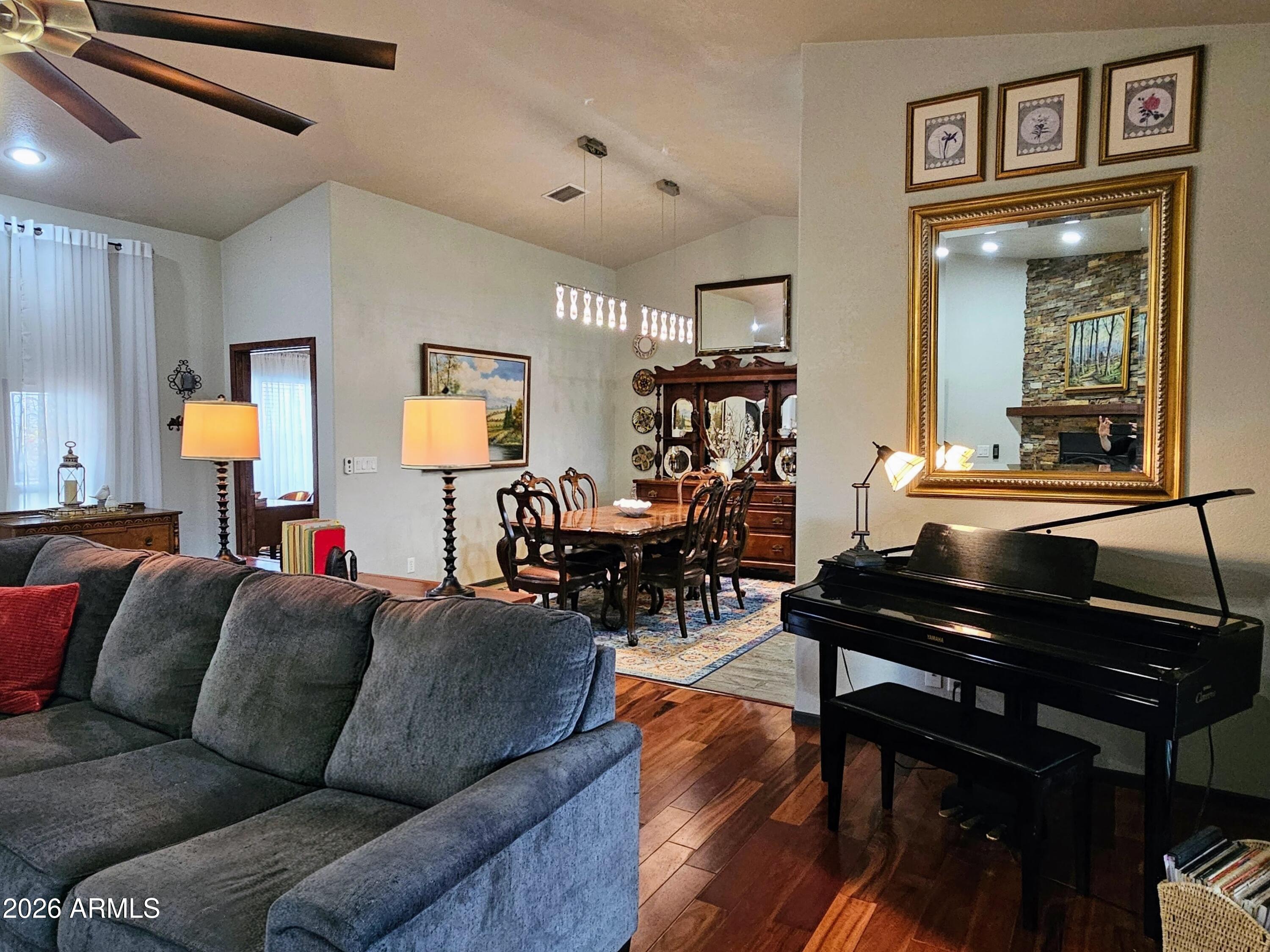 RANCHOS CARMELA ESTATES PHASE 3 - Residential