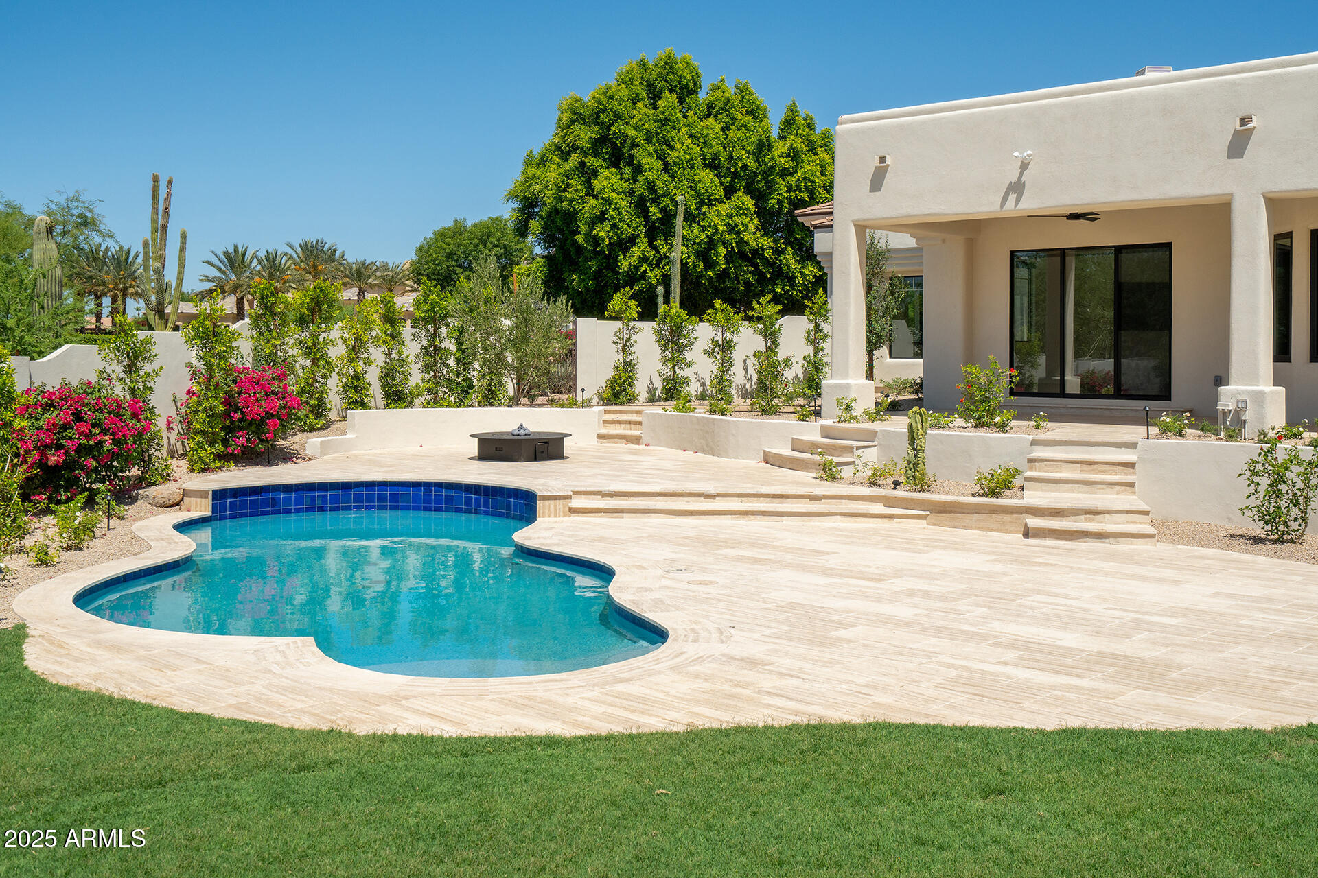 ESTATES AT LINCOLN - Residential