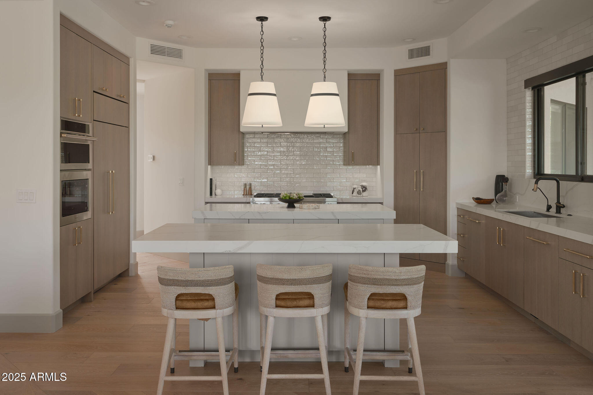 ESTATES AT LINCOLN - Residential