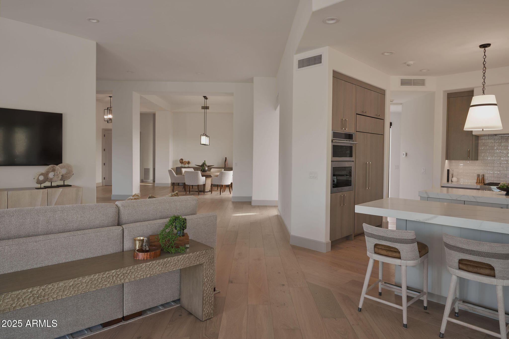 ESTATES AT LINCOLN - Residential