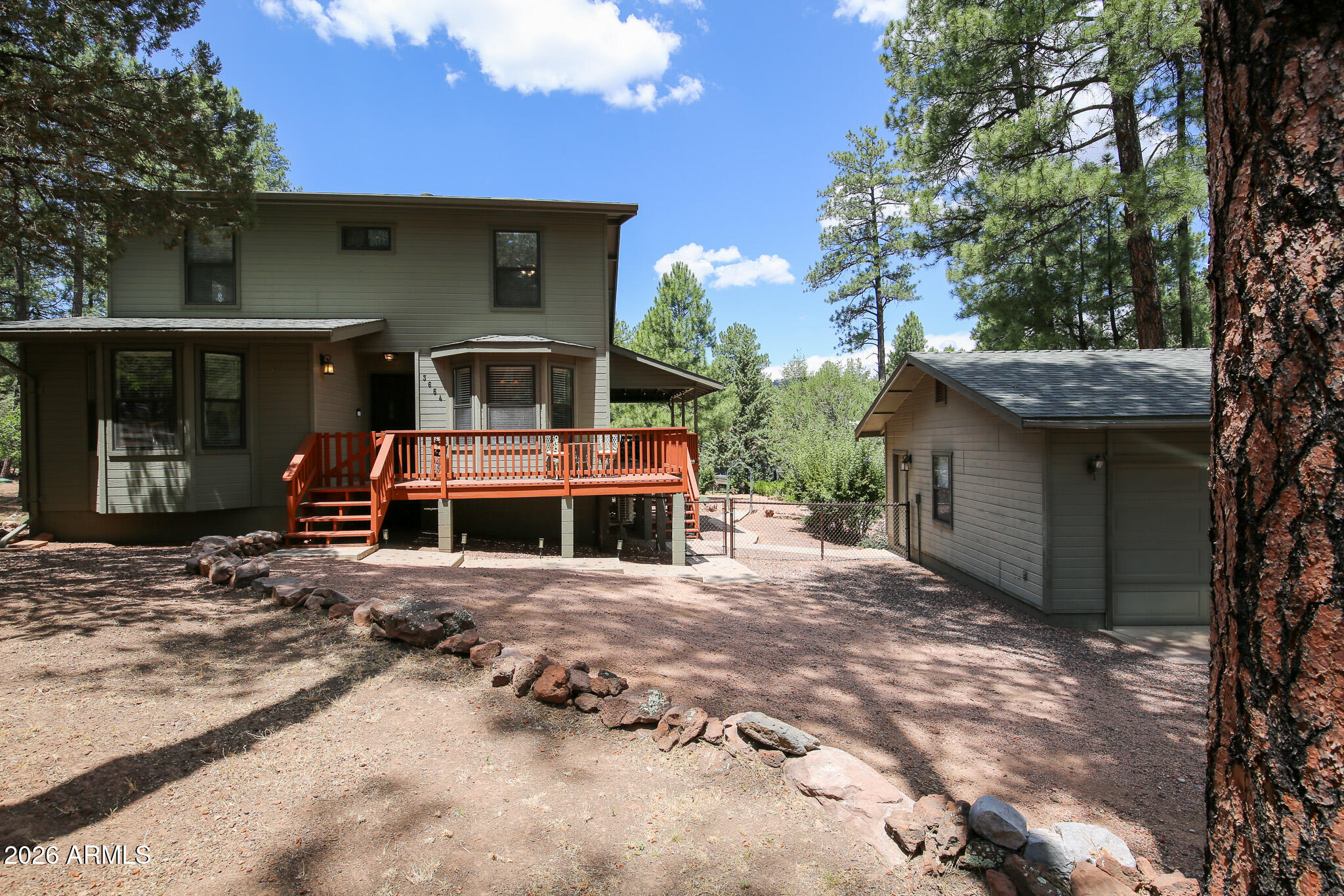 SOLITUDE PINES 1 - Residential