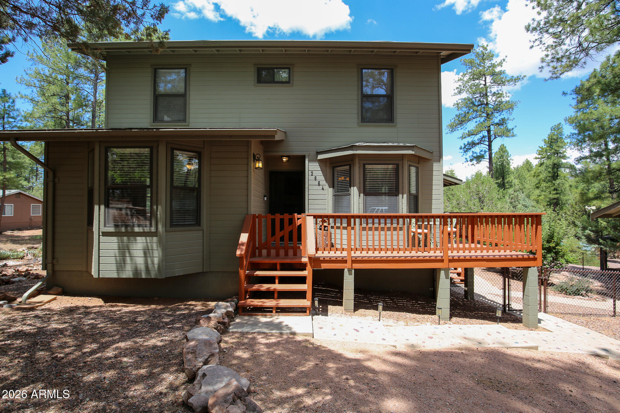 SOLITUDE PINES 1 - Residential