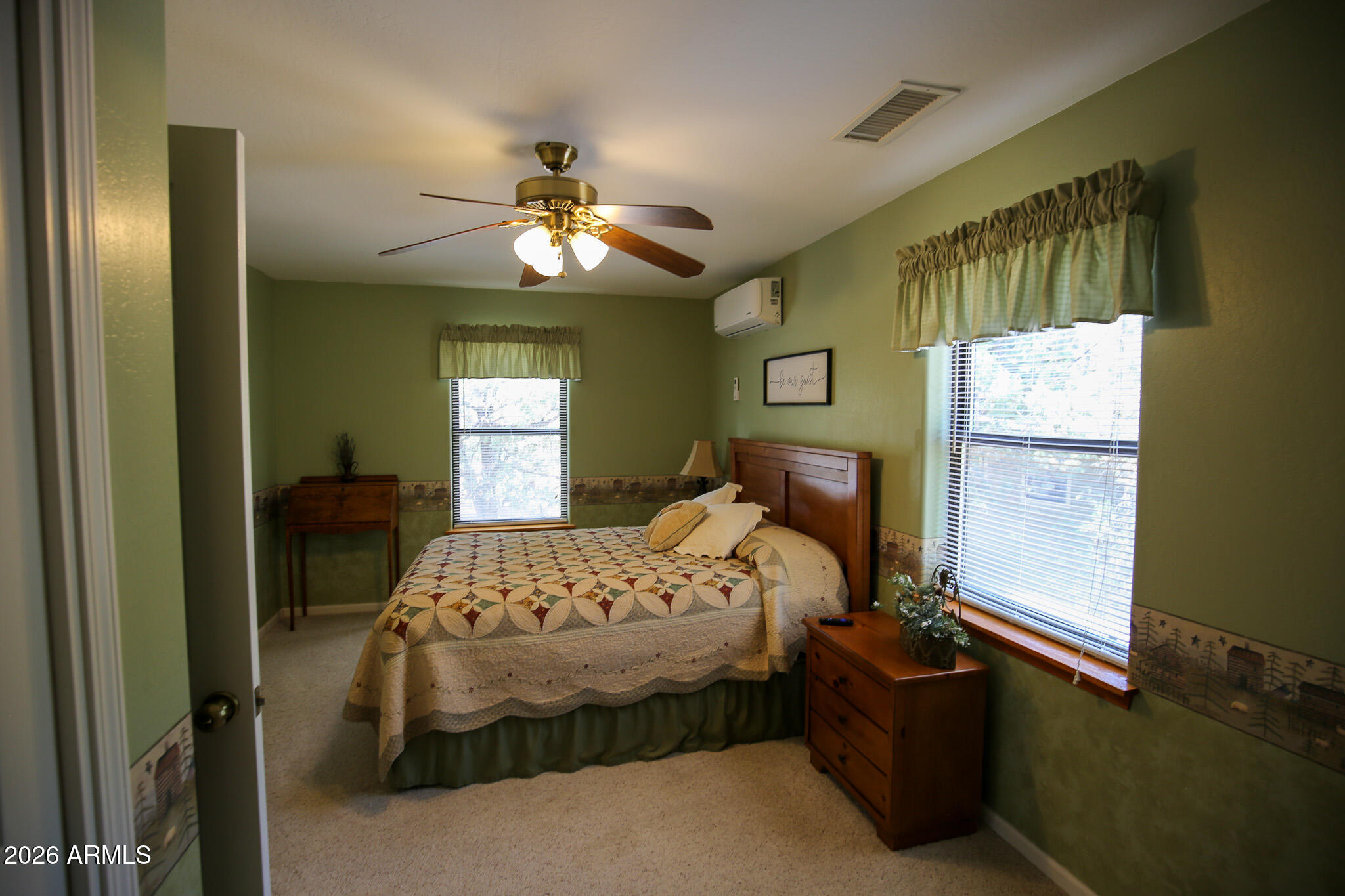 SOLITUDE PINES 1 - Residential