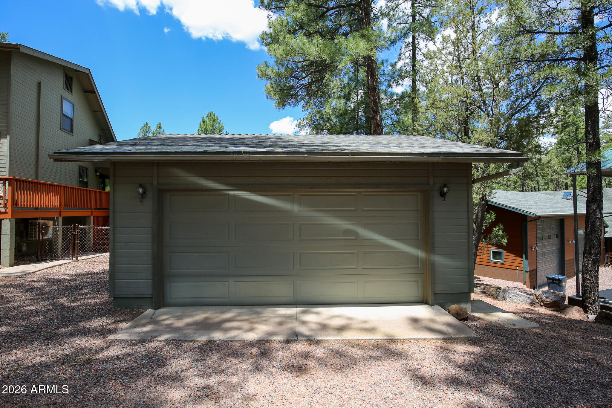 SOLITUDE PINES 1 - Residential