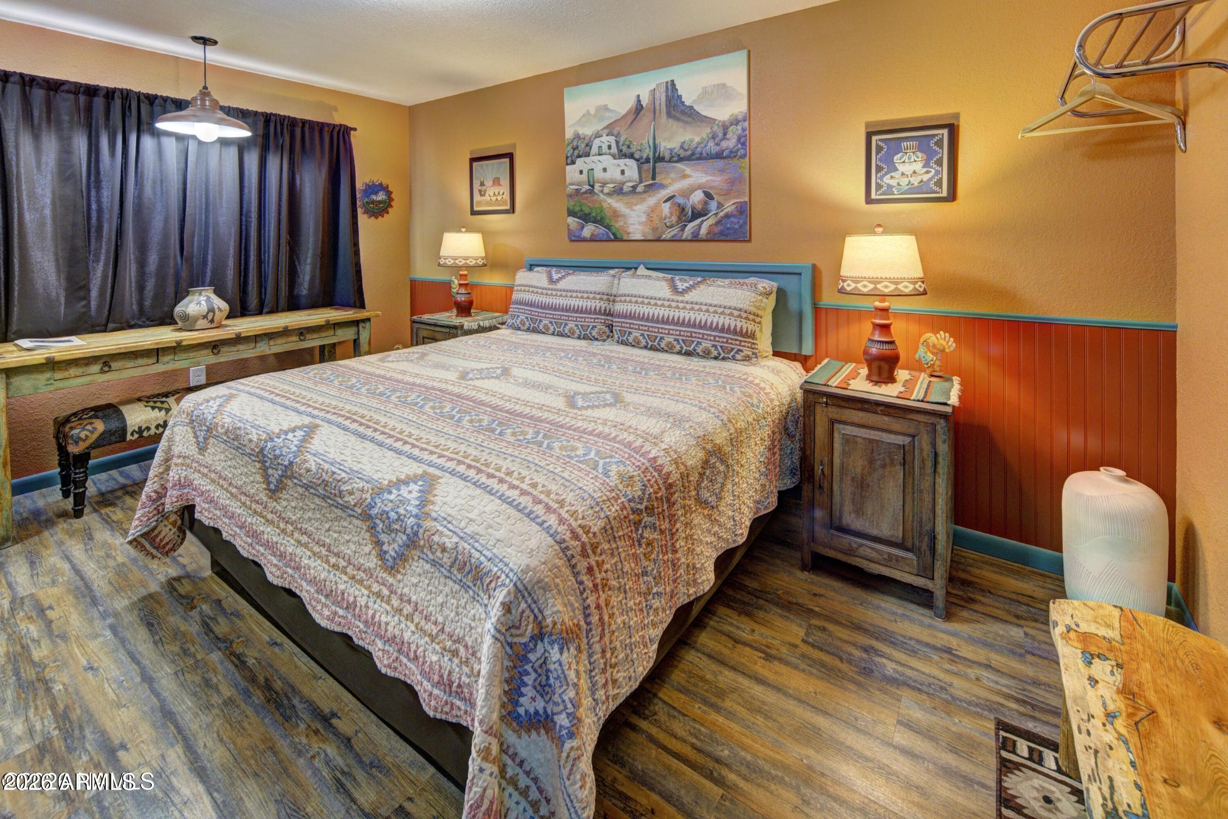 KACHINA VISTA - Commercial Sale