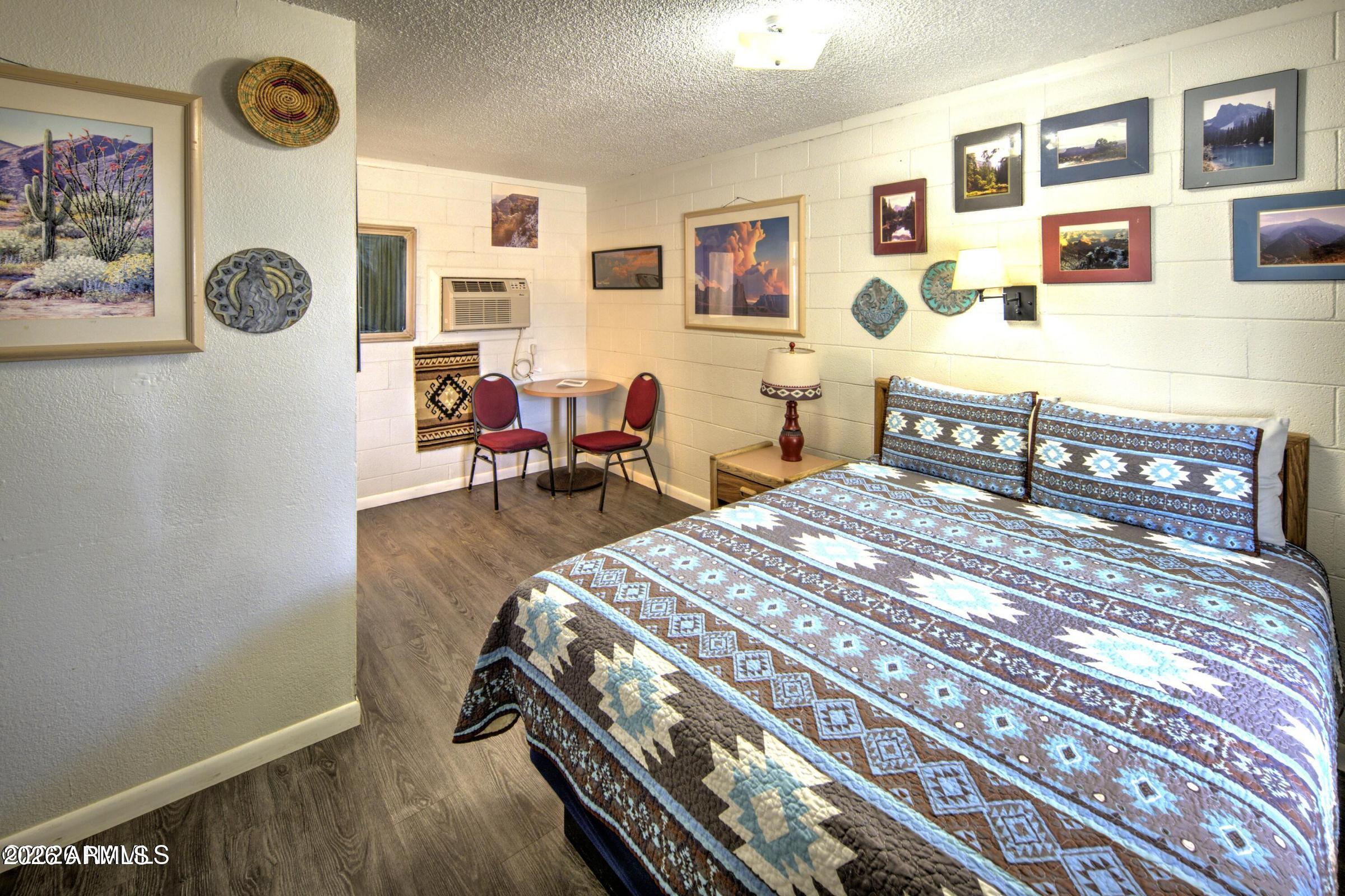 KACHINA VISTA - Commercial Sale