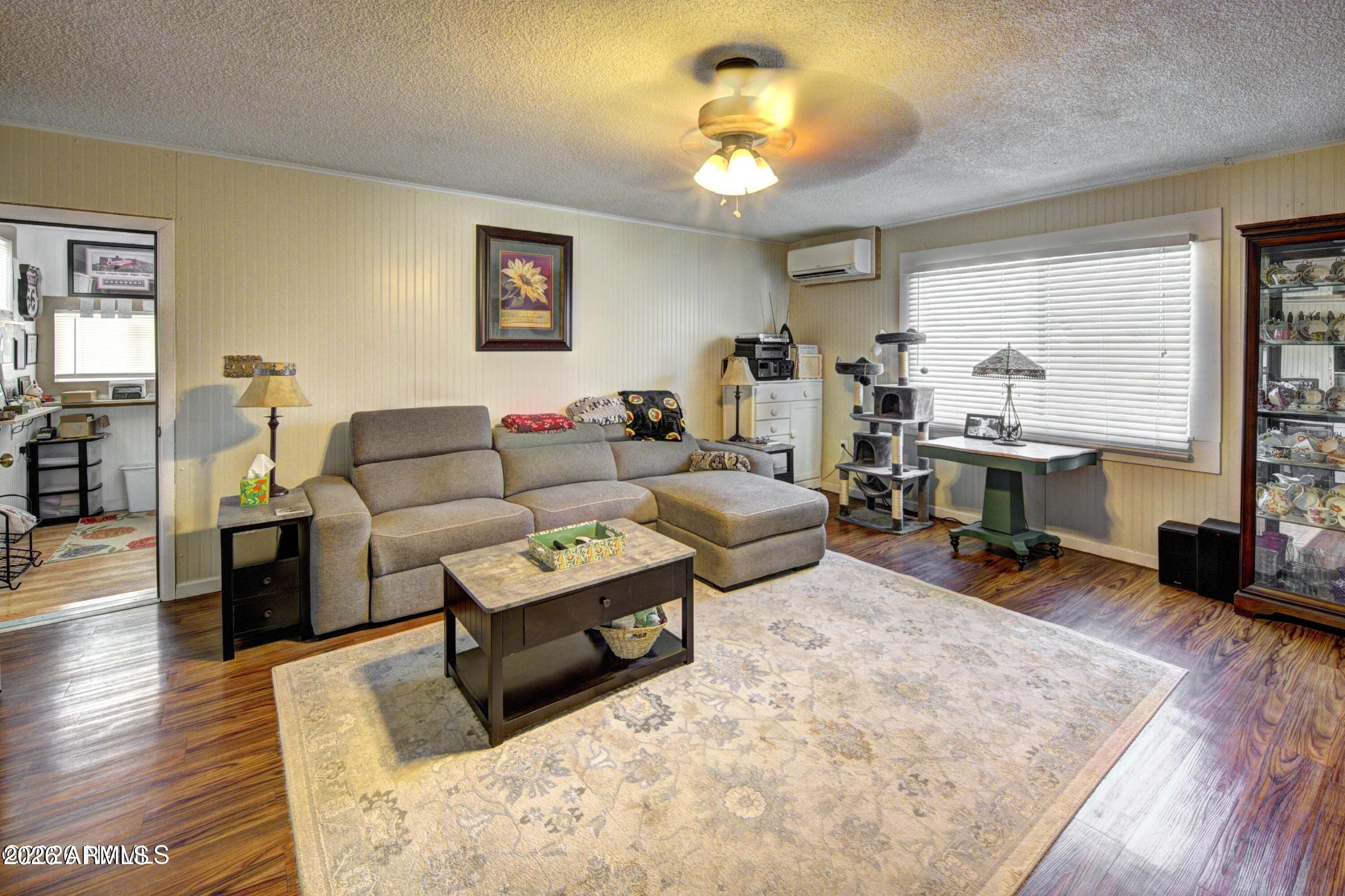 KACHINA VISTA - Commercial Sale