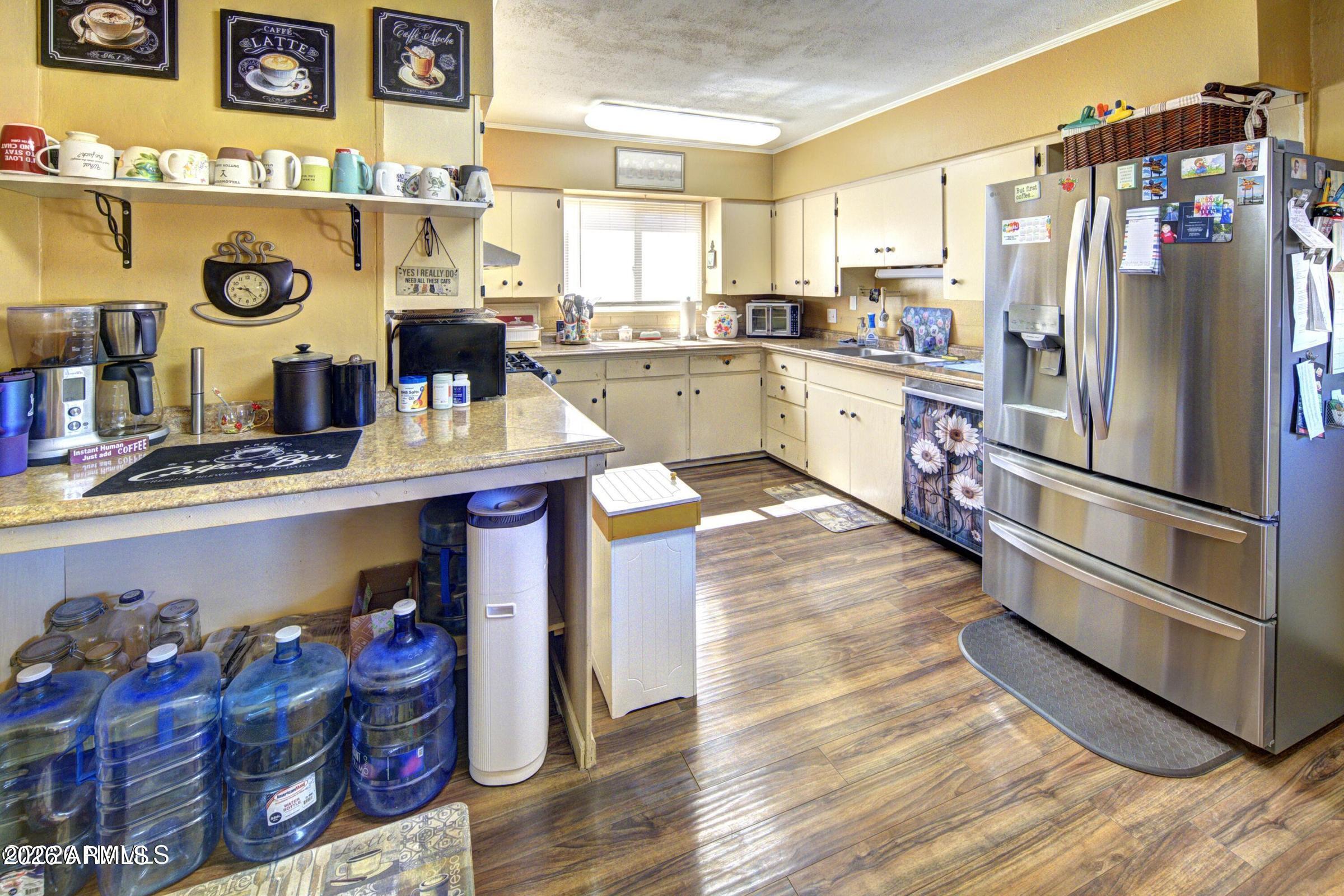 KACHINA VISTA - Commercial Sale
