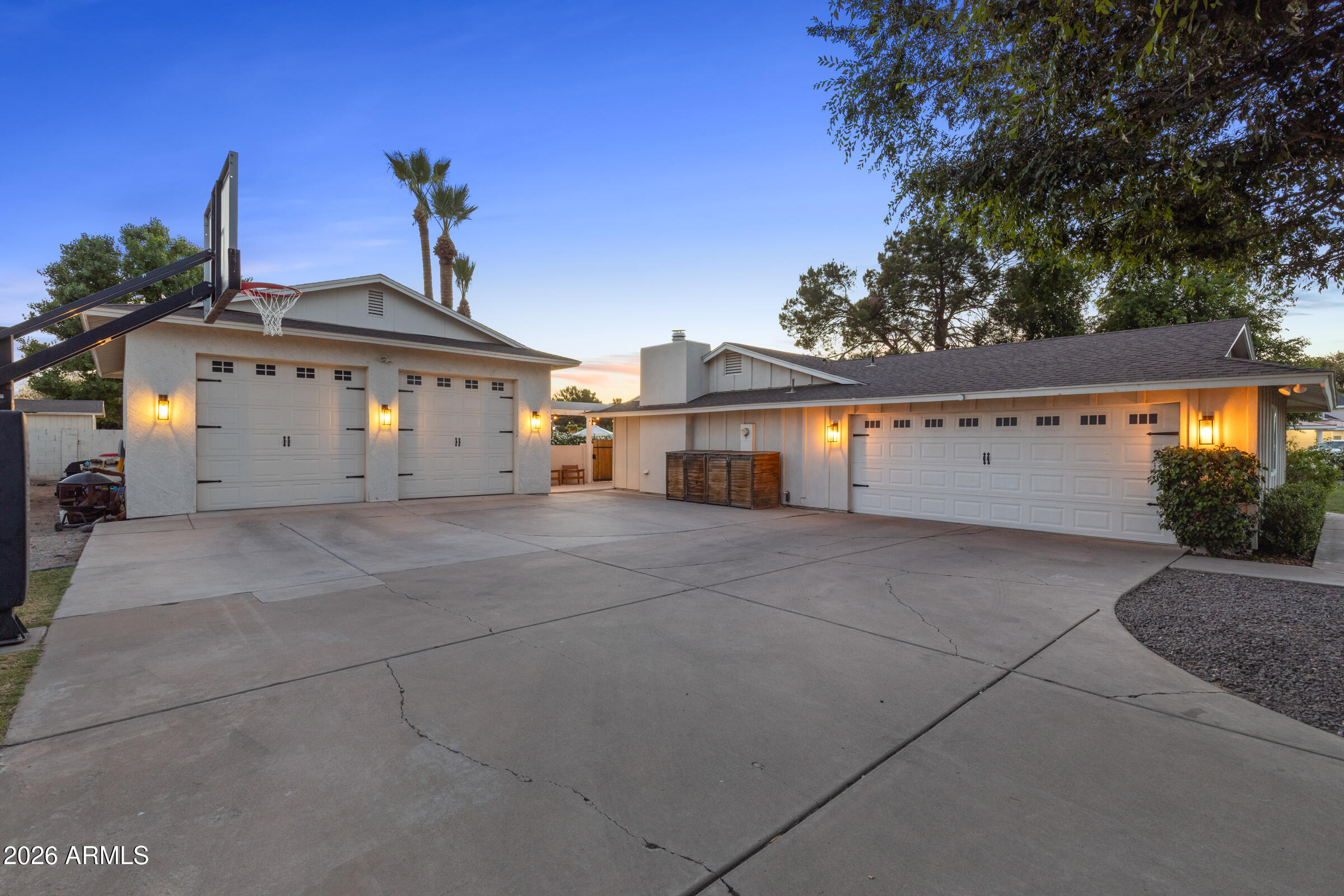 WHITE FENCE FARMS 4 - Residential