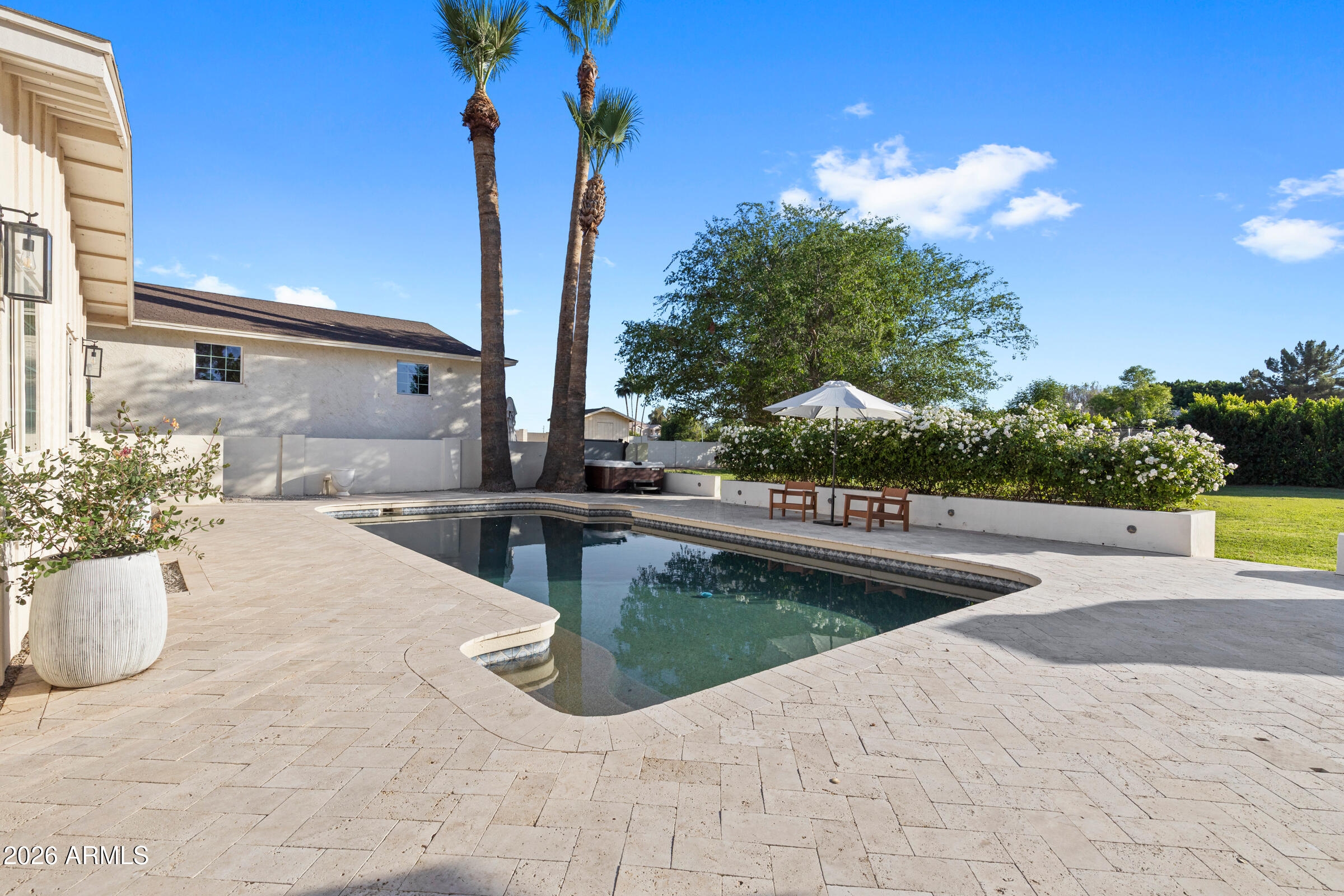 WHITE FENCE FARMS 4 - Residential