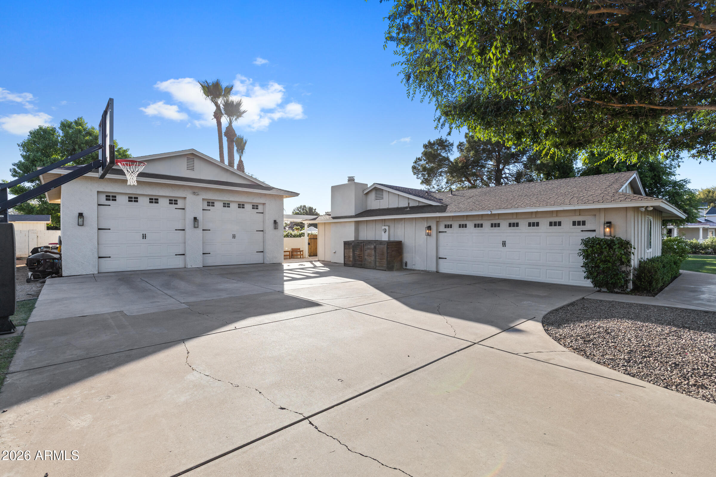 WHITE FENCE FARMS 4 - Residential